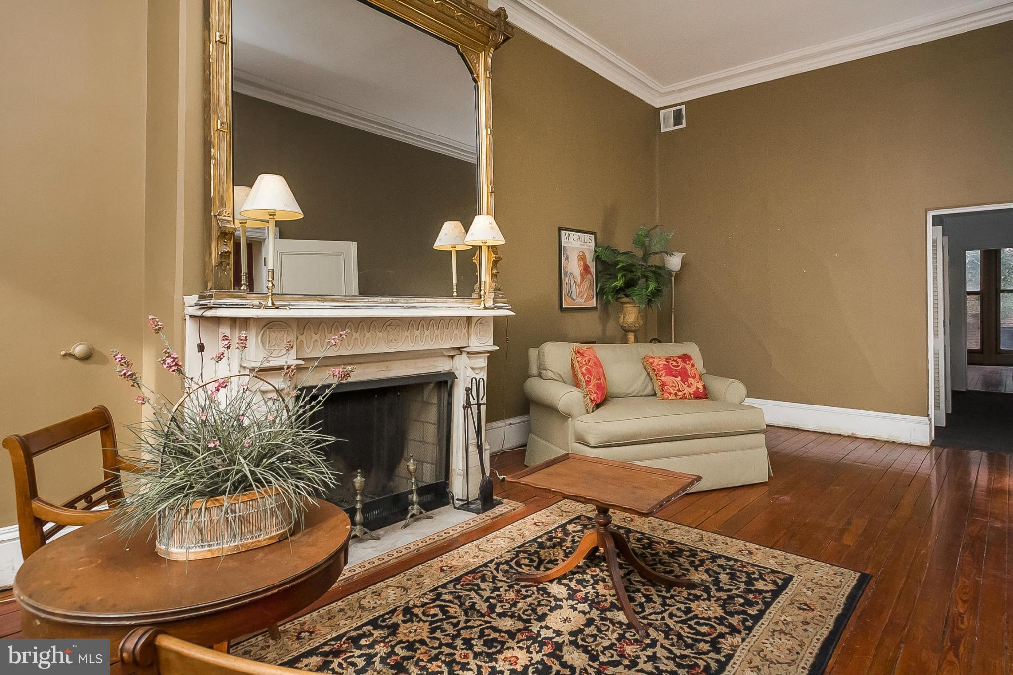 BOLTON HILL HISTORIC DISTRICT - Residential Income