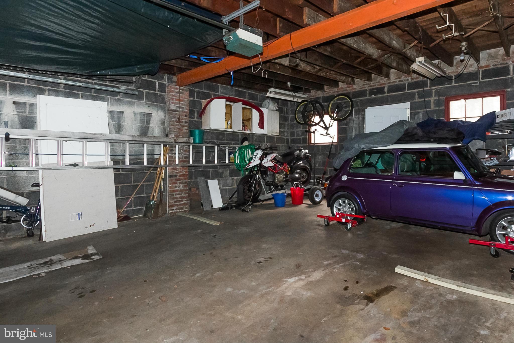 BOLTON HILL HISTORIC DISTRICT - Residential Income