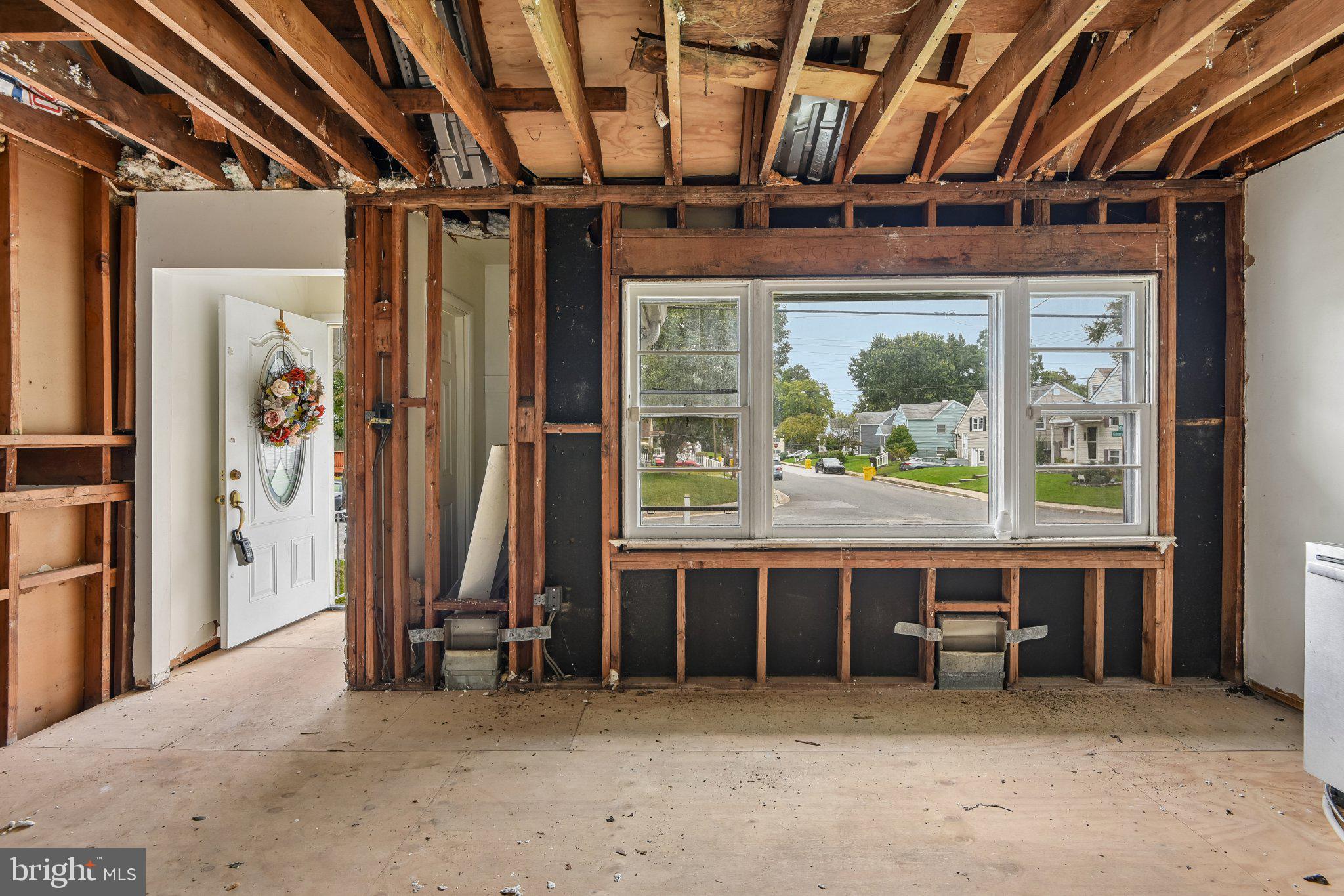 1022 GLENVILLA DRIVE