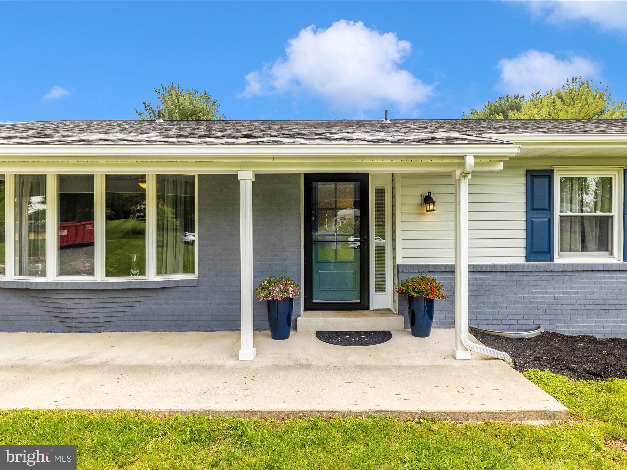 7214 HONEYBUSH DRIVE