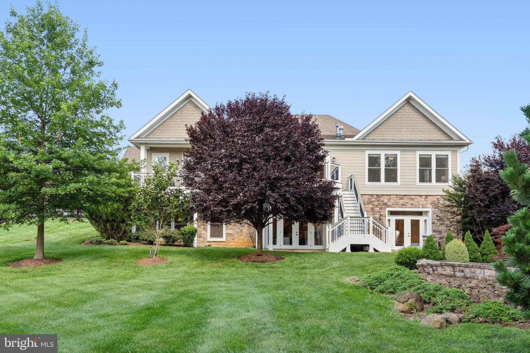 22979 HOMESTEAD LANDING COURT