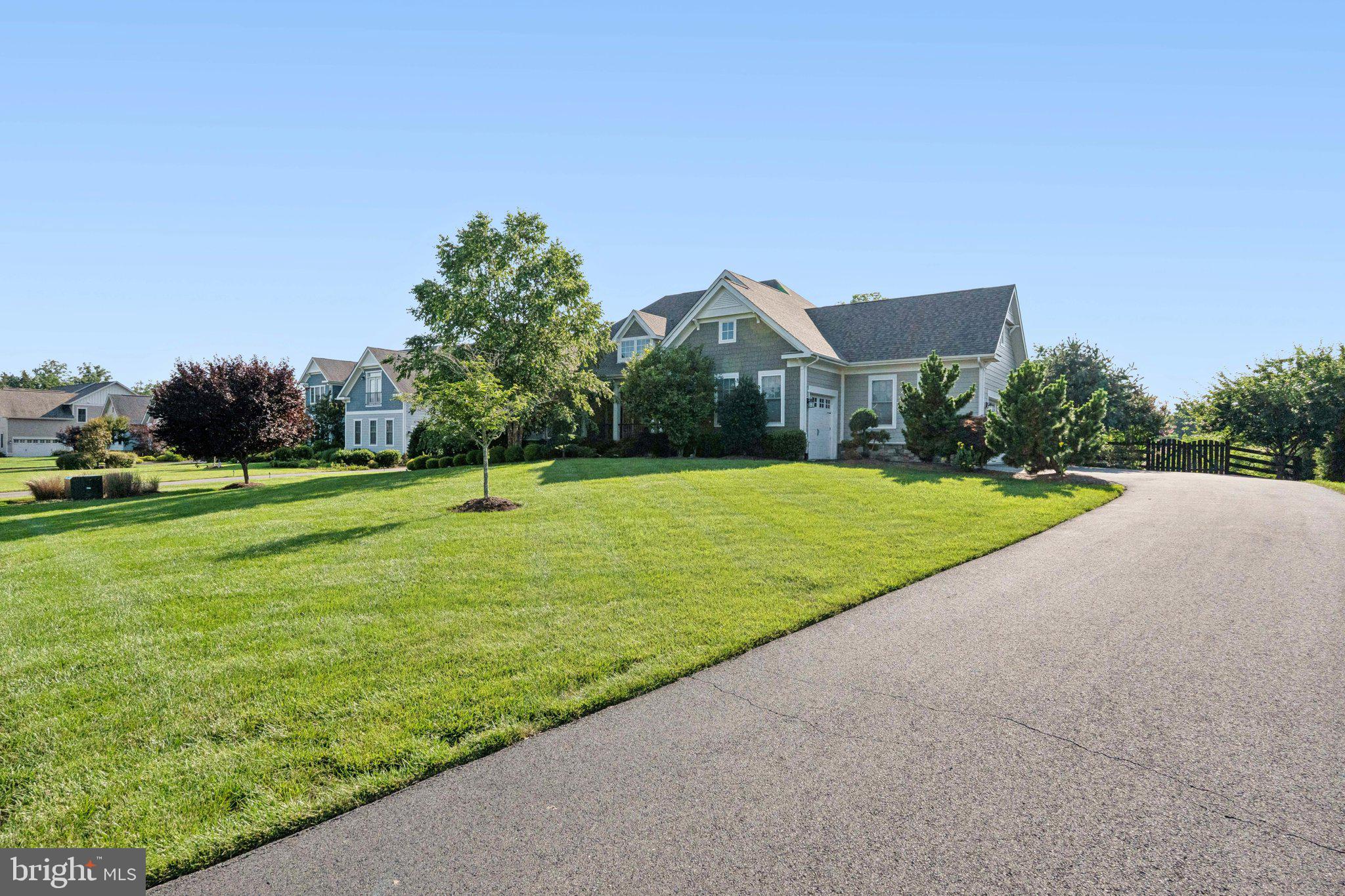 22979 HOMESTEAD LANDING COURT