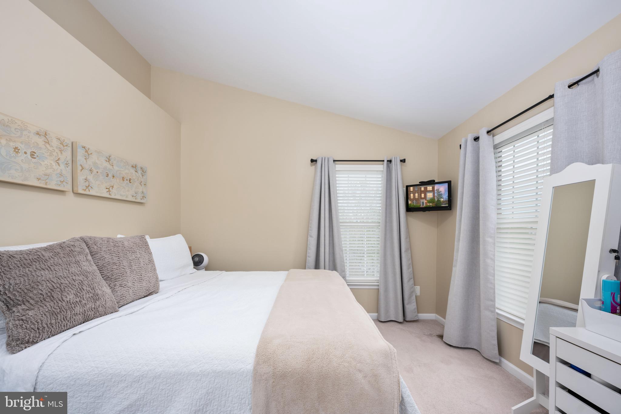 AMBERLEA AT SOUTH RIDING - Residential