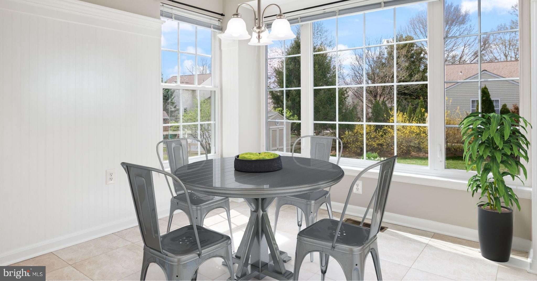 ROUND HILL - Residential