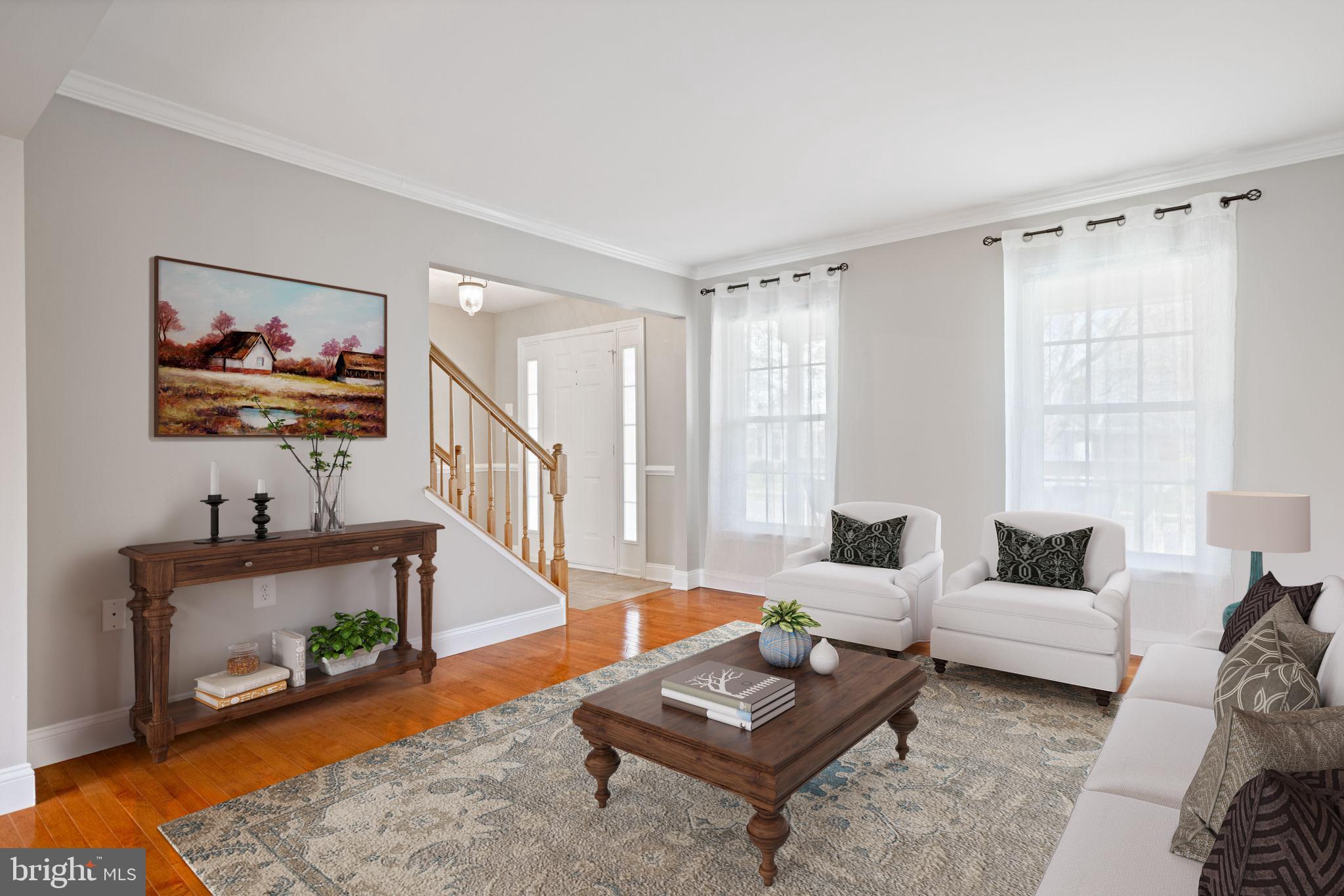 ROUND HILL - Residential