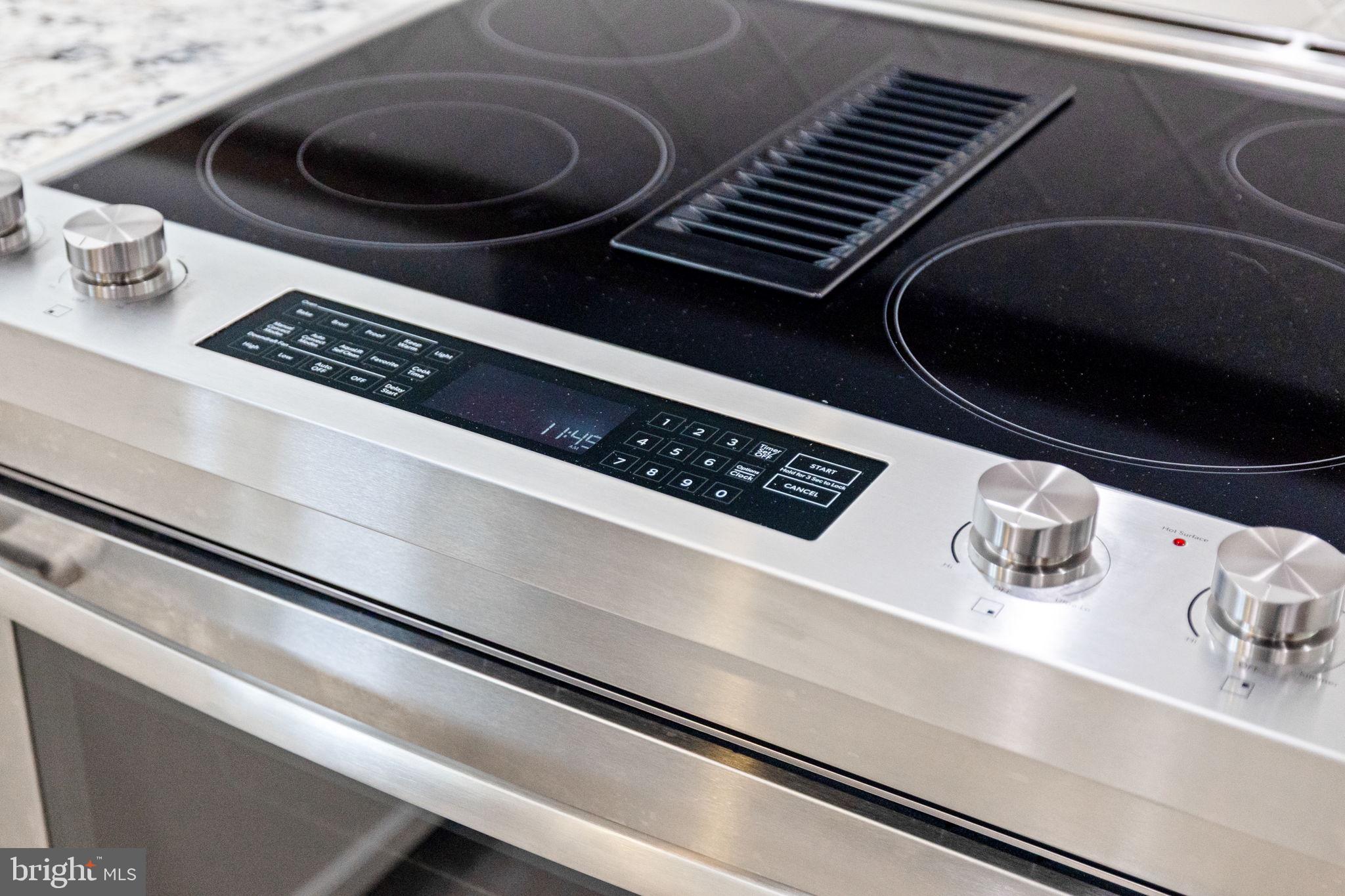 ROUND HILL - Residential