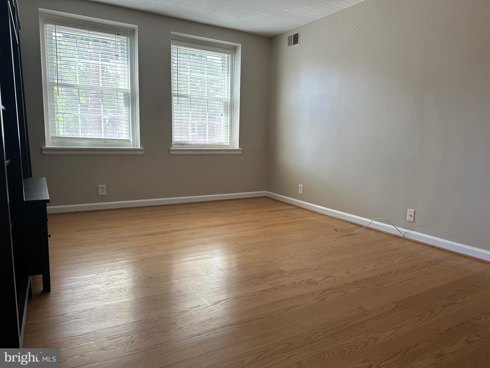 4906 29TH ROAD B1