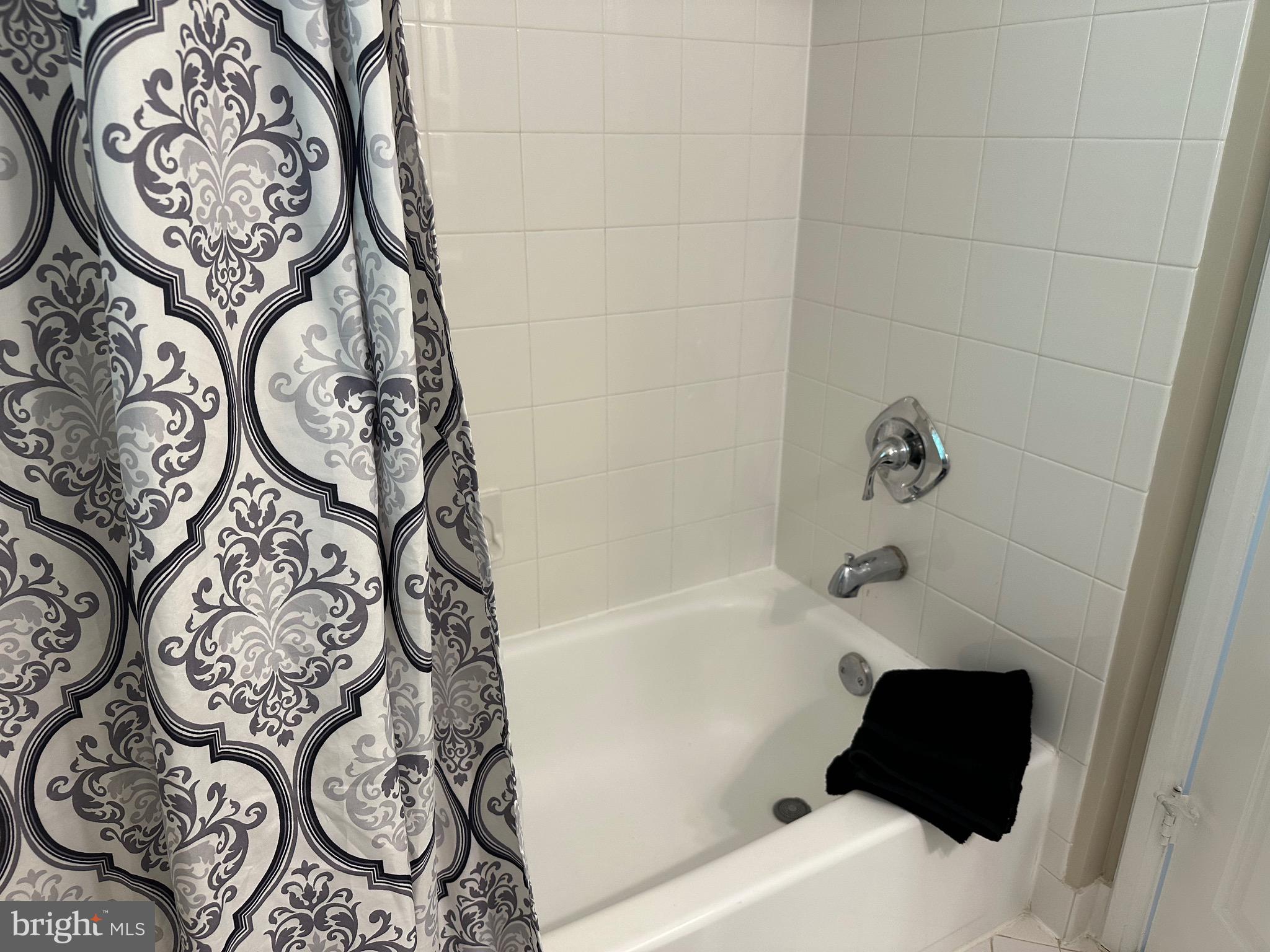 FAIRLINGTON VILLAGES - Residential