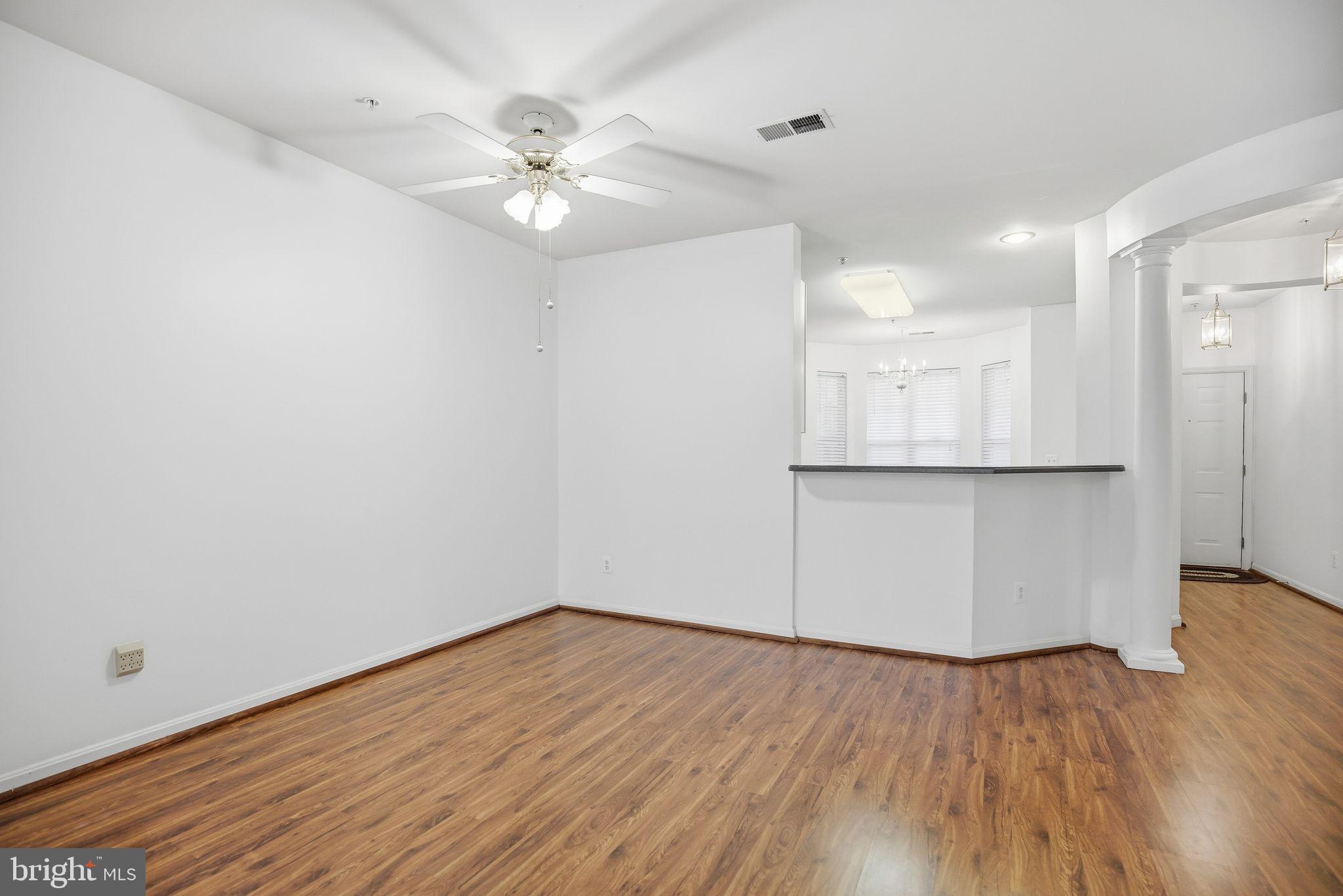 1003 LEEWARD WAY 1003