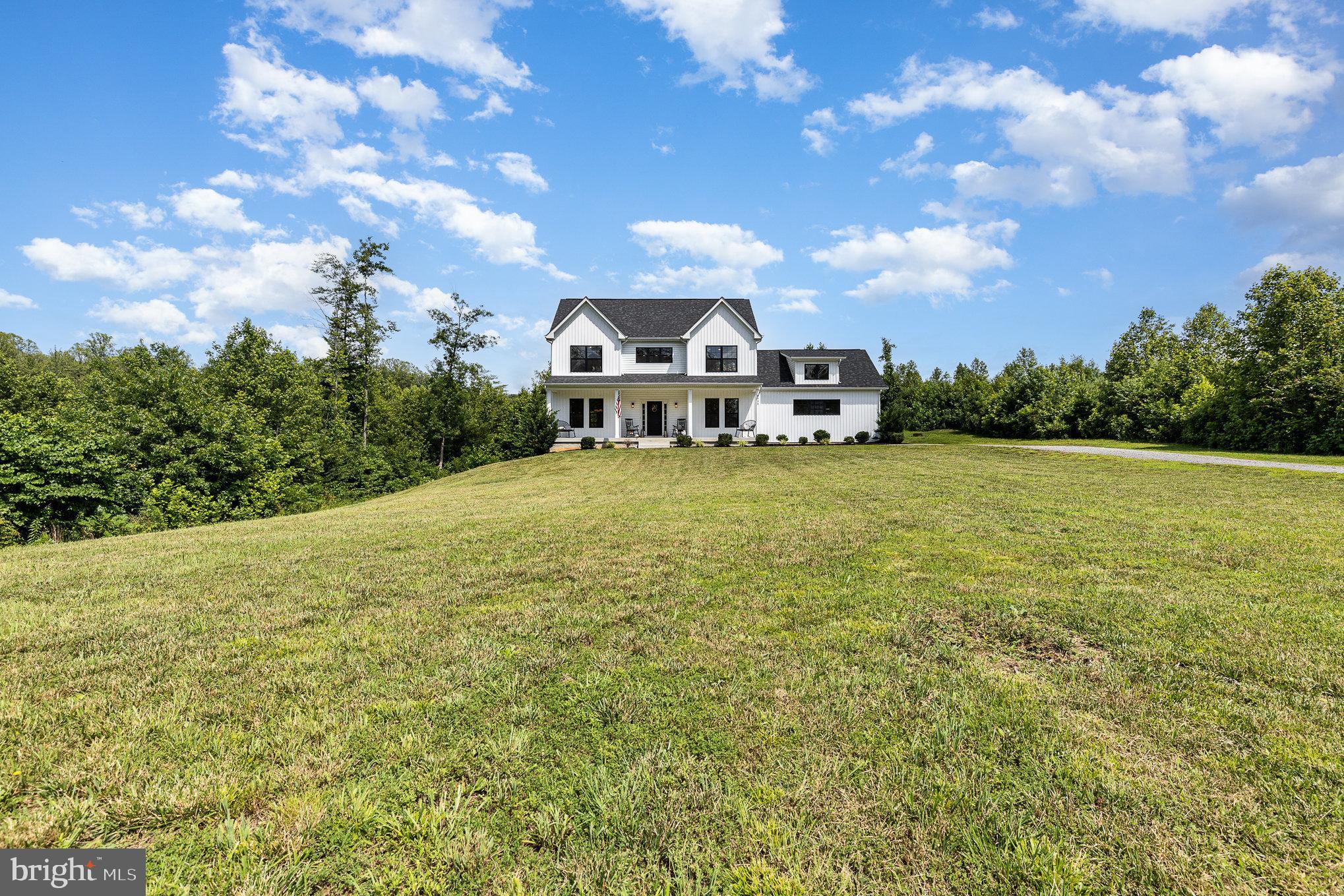 8835 JENNINGS LANE