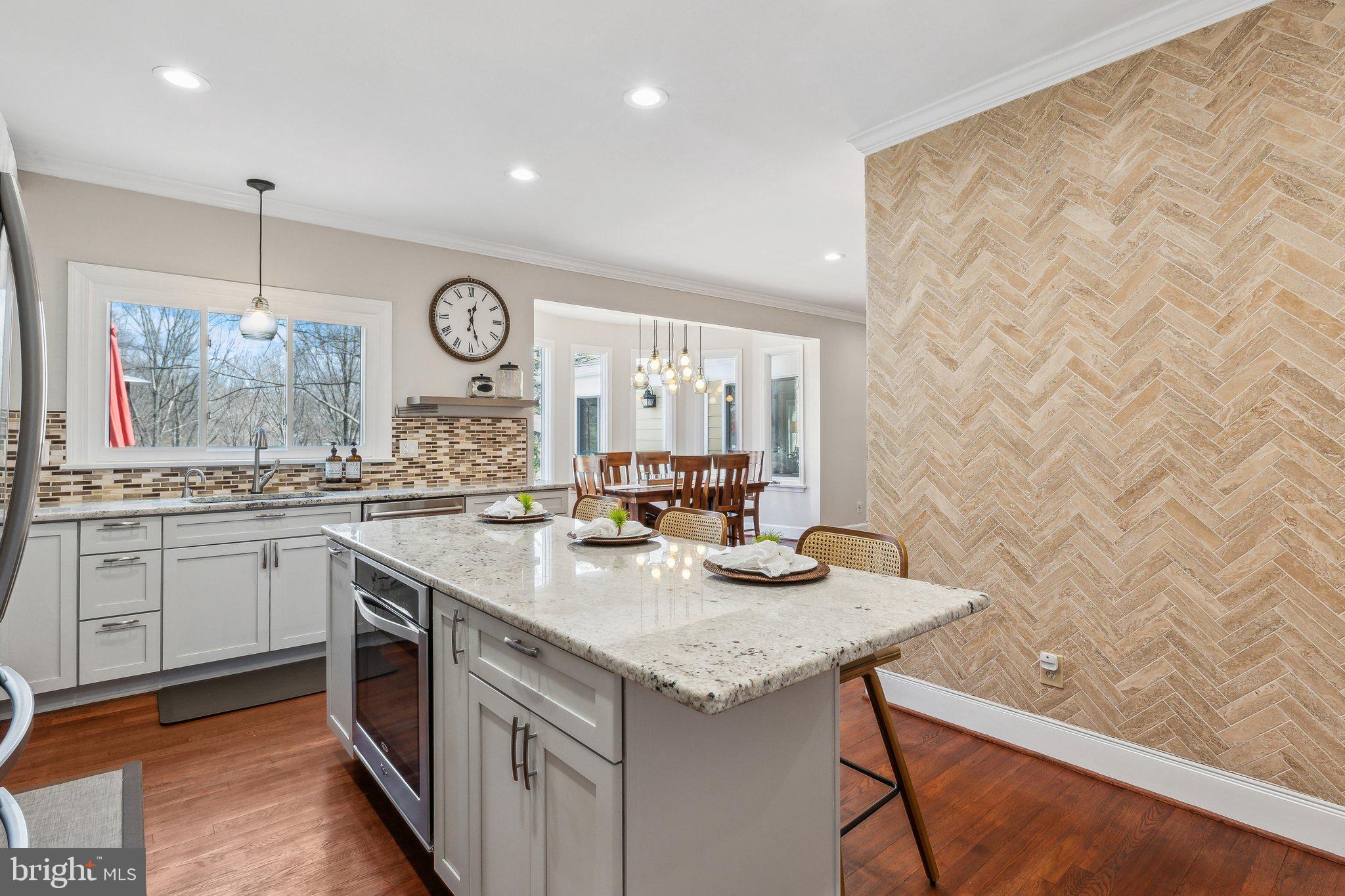 BONDBROOK - Residential