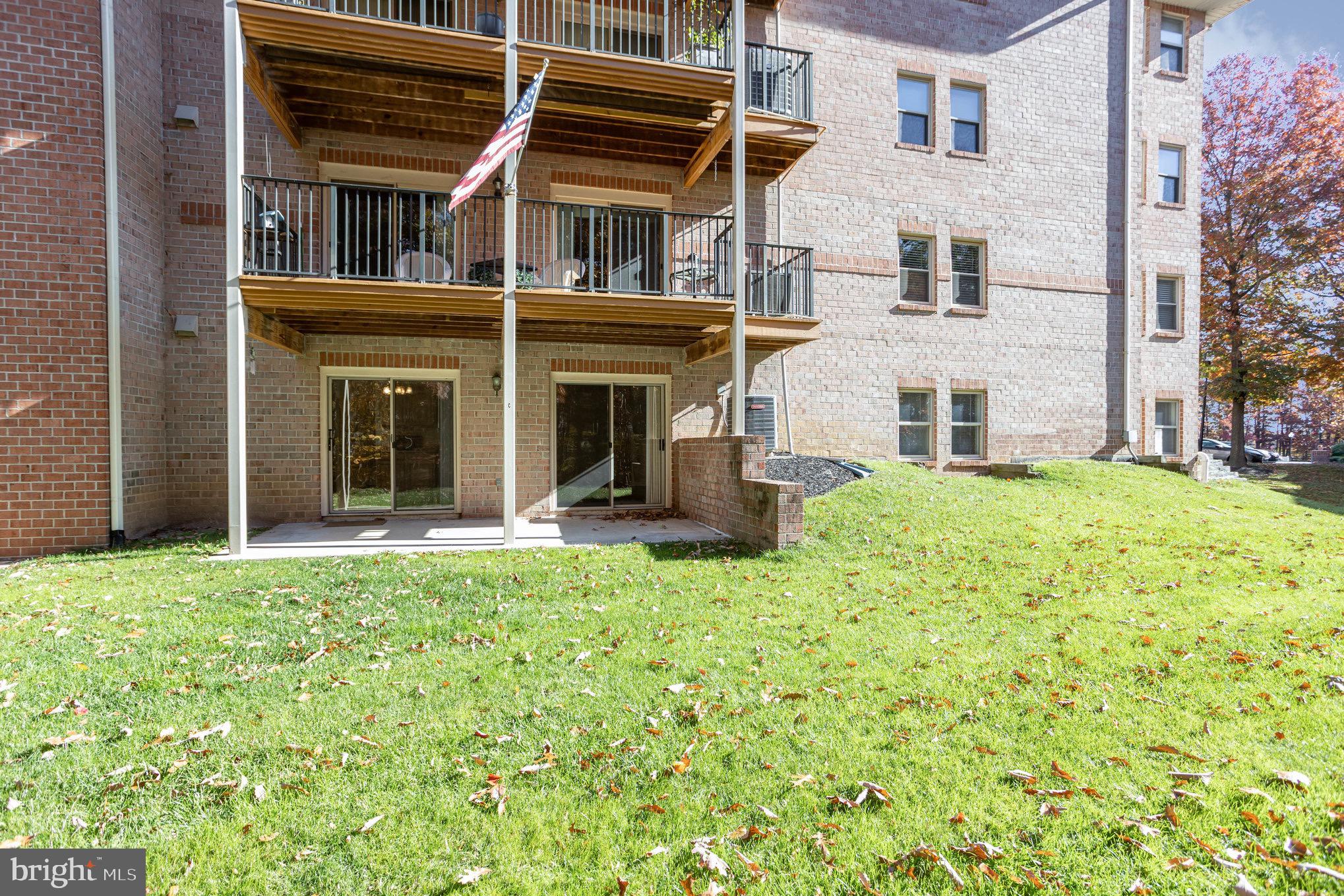 PERRY BROOK CONDOMINIUMS - Residential