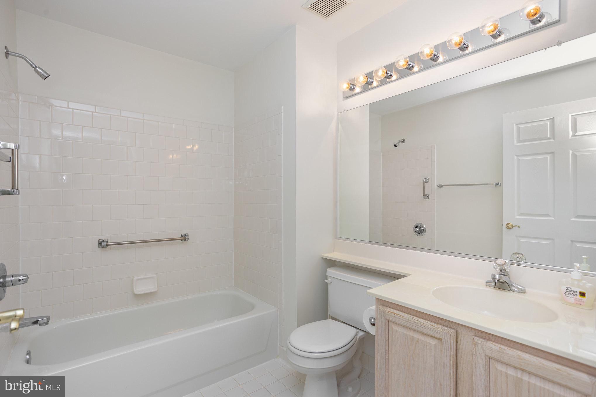 PERRY BROOK CONDOMINIUMS - Residential