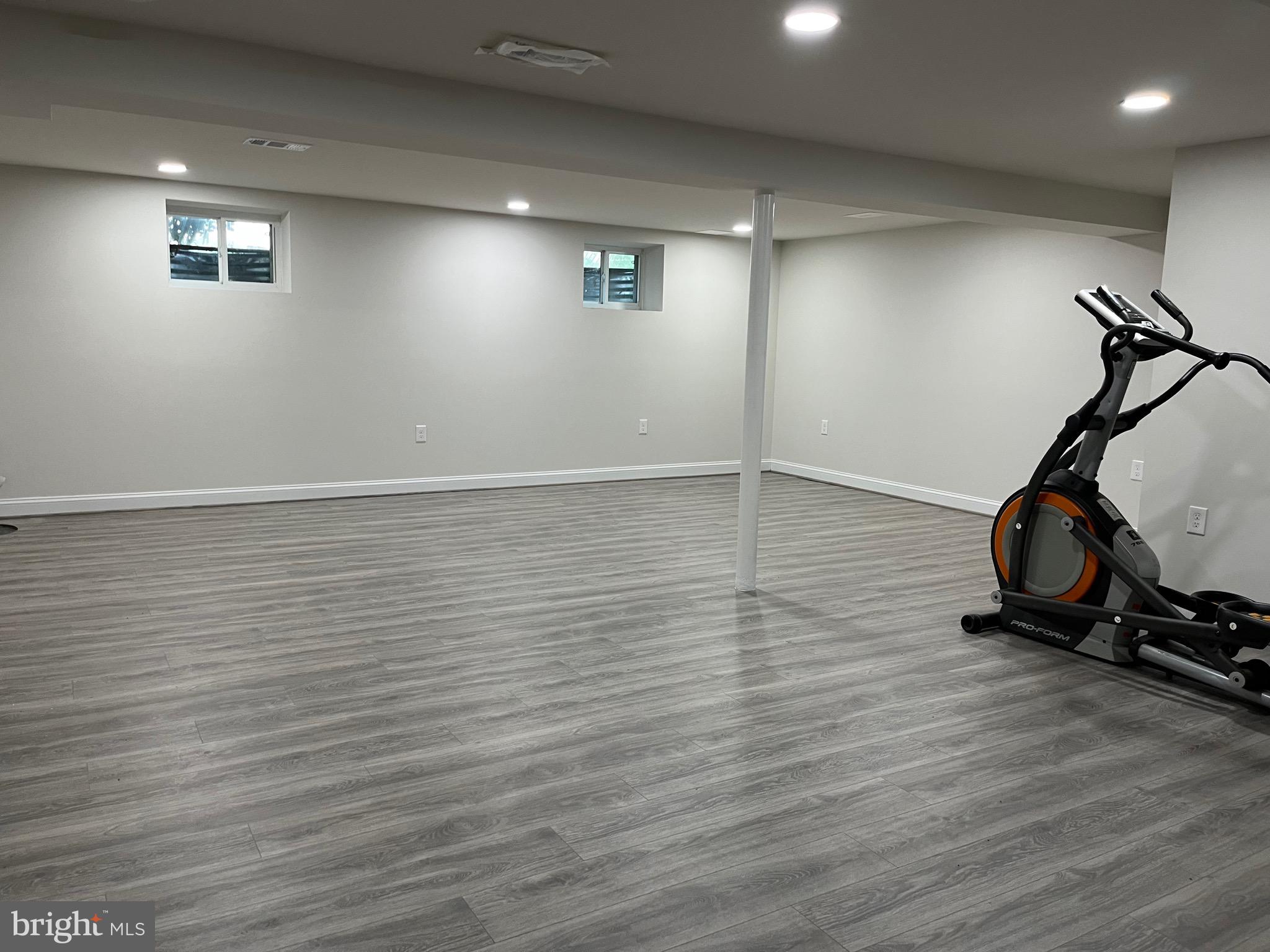 WESTCHESTER ESTATES - Residential Lease