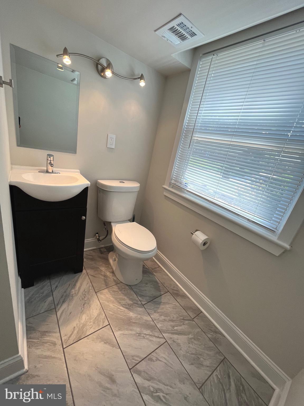 WESTCHESTER ESTATES - Residential Lease