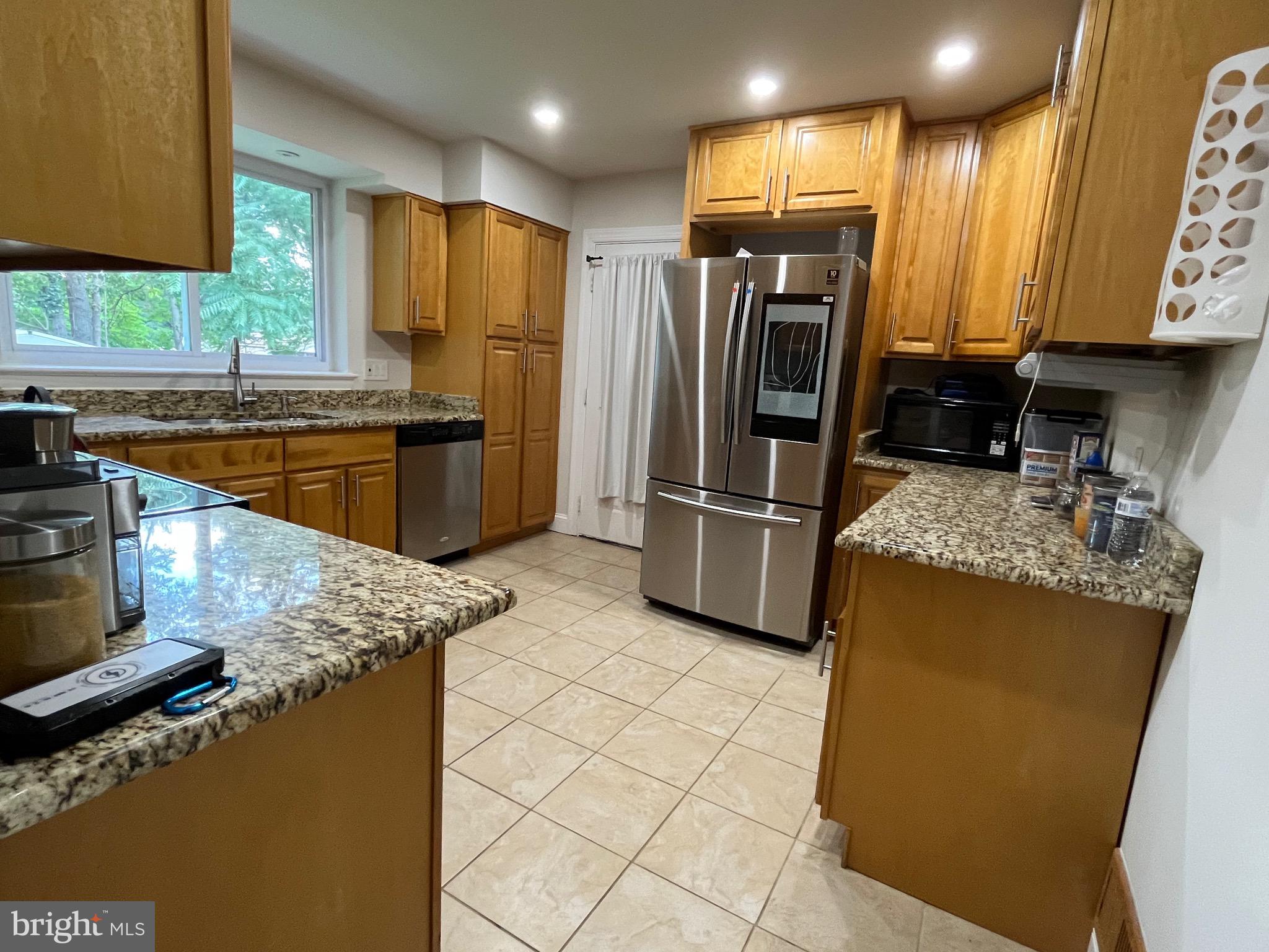 WESTCHESTER ESTATES - Residential Lease