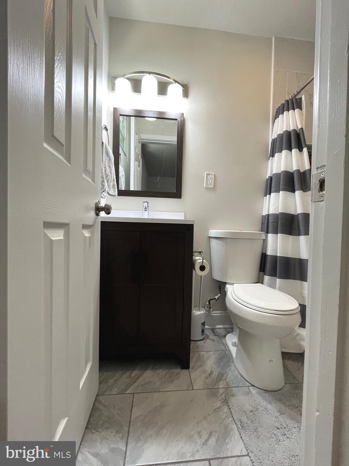 WESTCHESTER ESTATES - Residential Lease