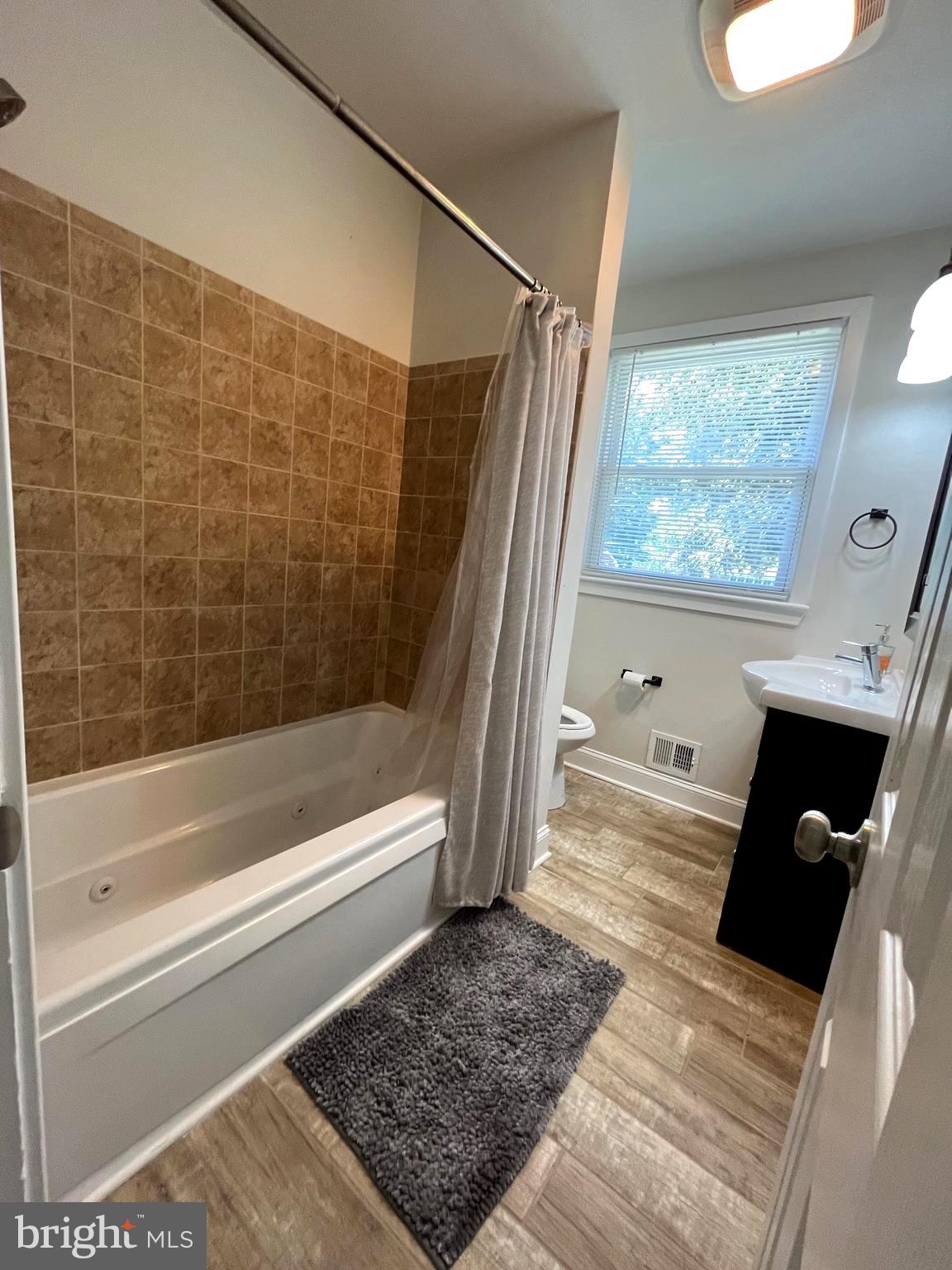 WESTCHESTER ESTATES - Residential Lease