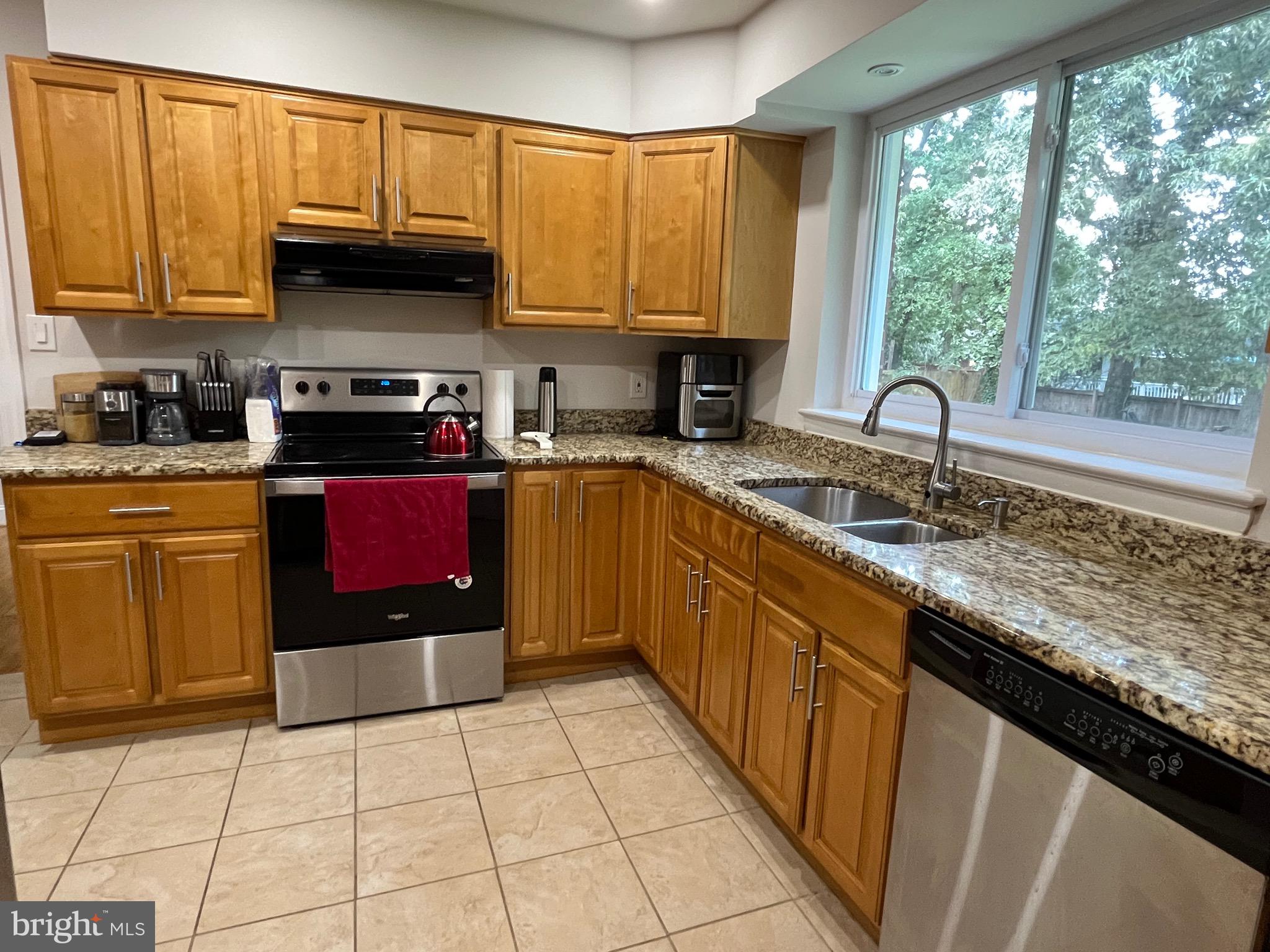 WESTCHESTER ESTATES - Residential Lease