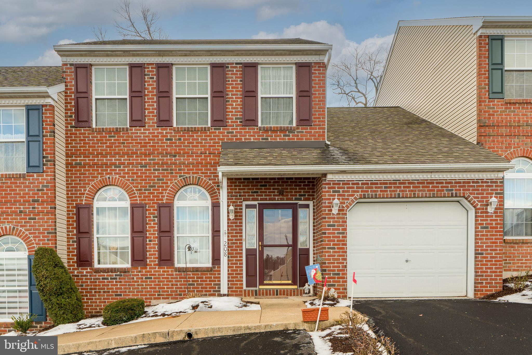 THOMAS GARDENS - Residential