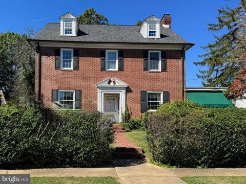 Photo of 1105 Woodlawn Avenue, WILMINGTON, DE 19805 (MLS # DENC2091336) Photo of 1105 Woodlawn Avenue, WILMINGTON, DE 19805 (MLS # DENC2091336)