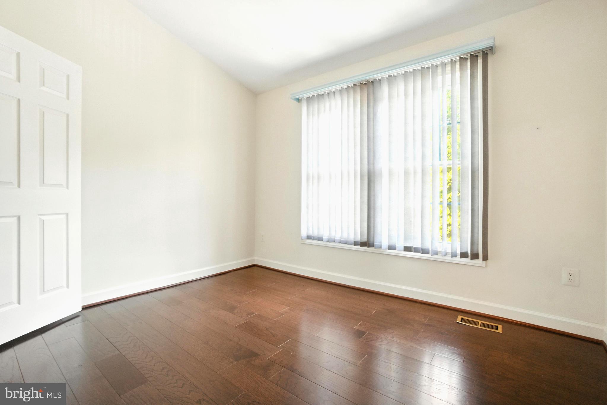 CHAPEL GATE - Residential