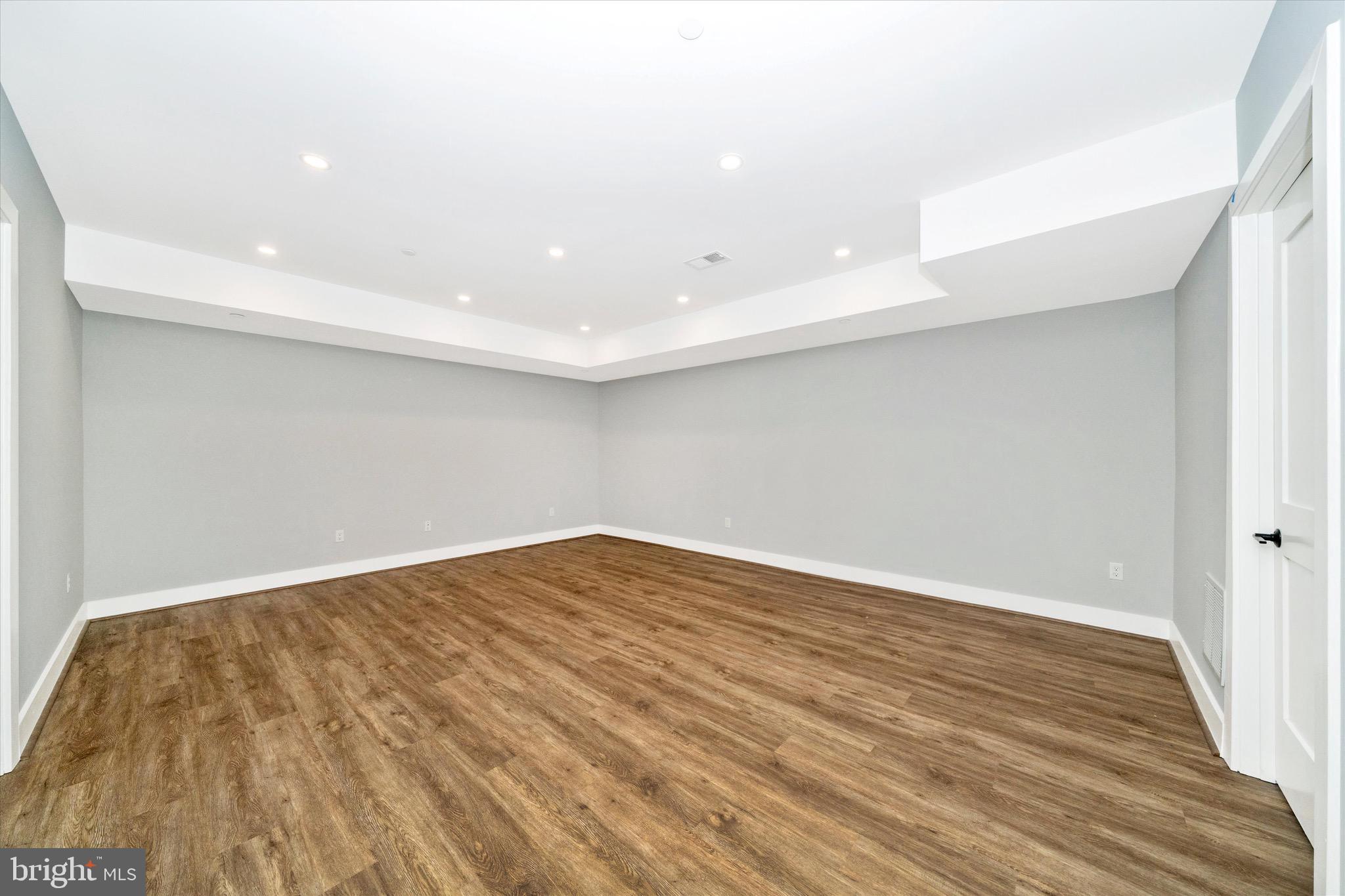 WEST BETHESDA PARK - Residential