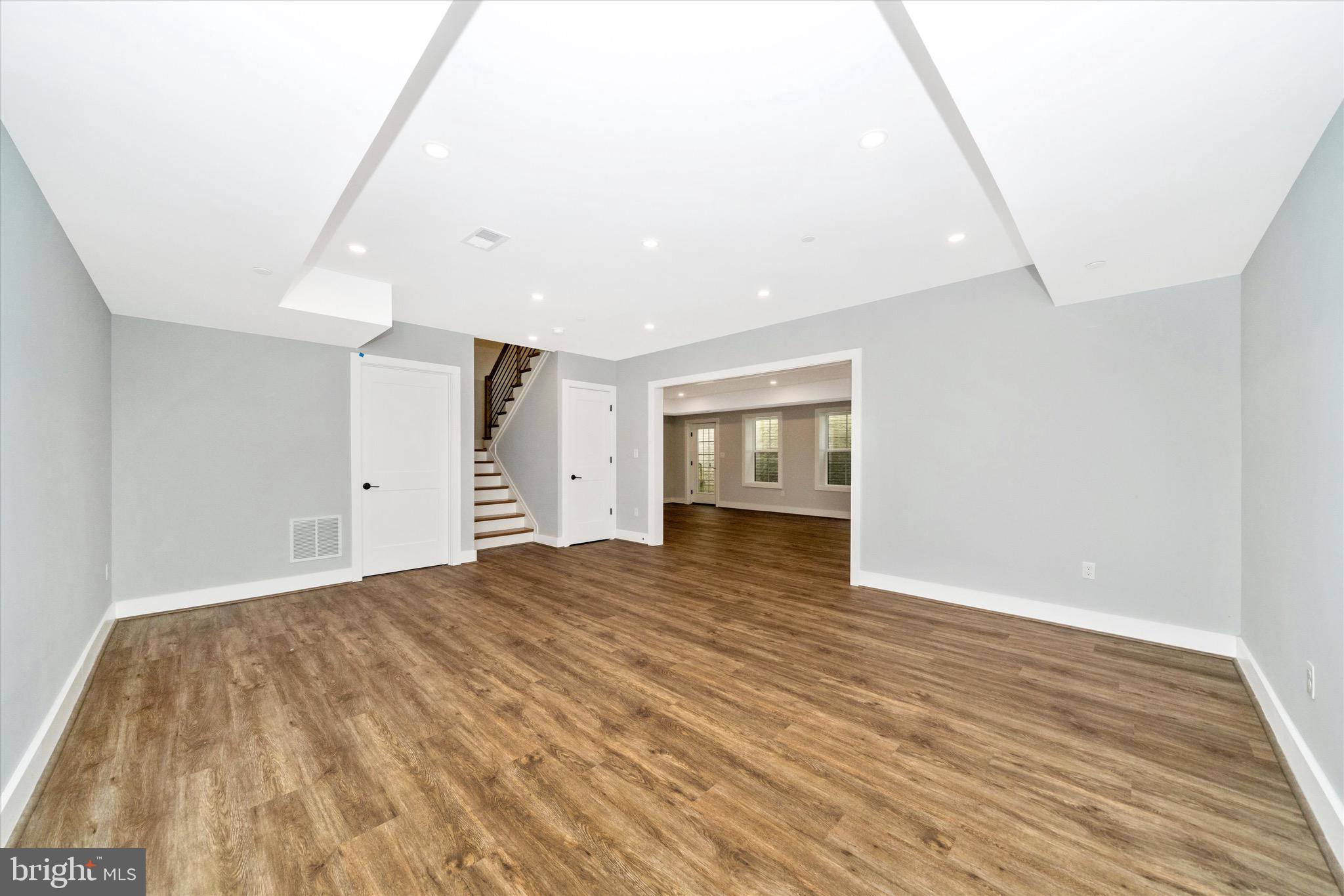 WEST BETHESDA PARK - Residential