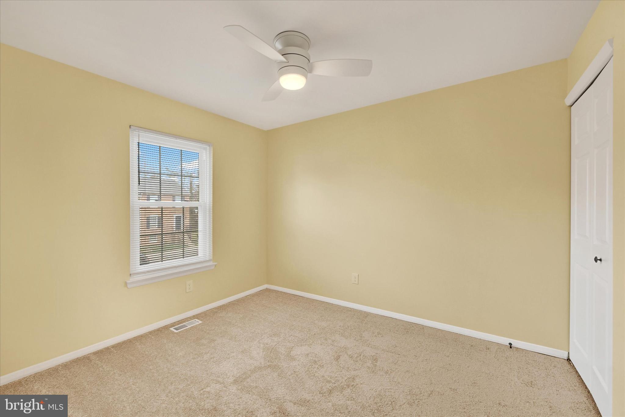 WOODSDALE MANOR - Residential