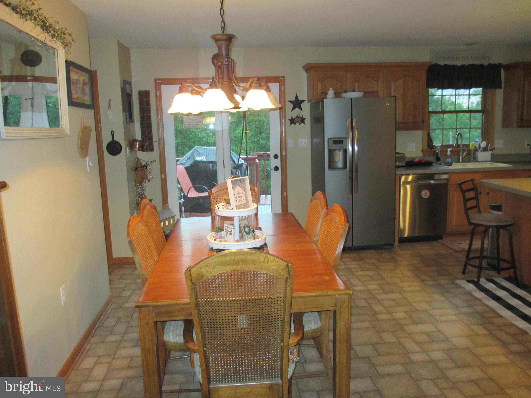 KNOBLEY VIEW - Residential