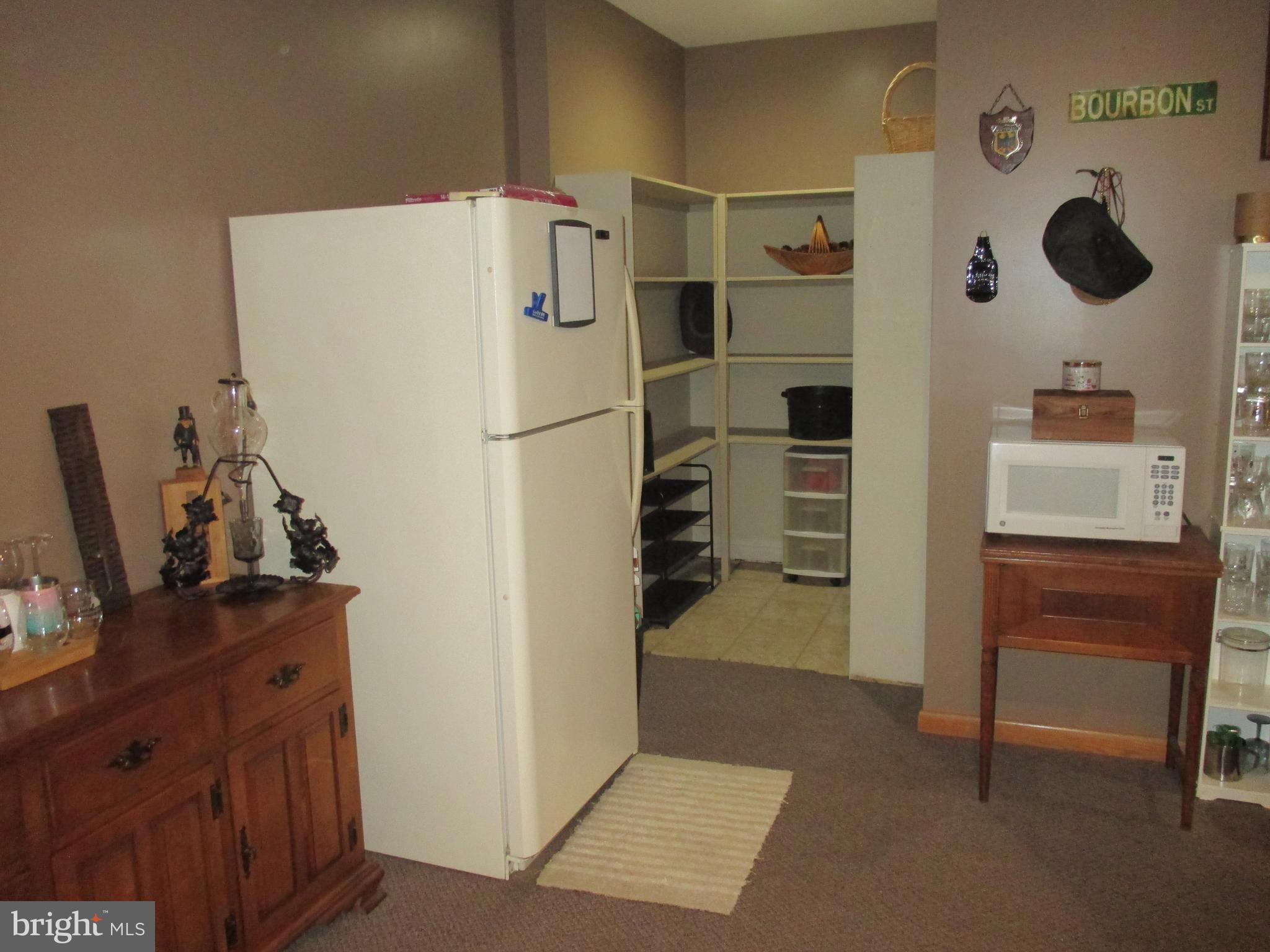 KNOBLEY VIEW - Residential