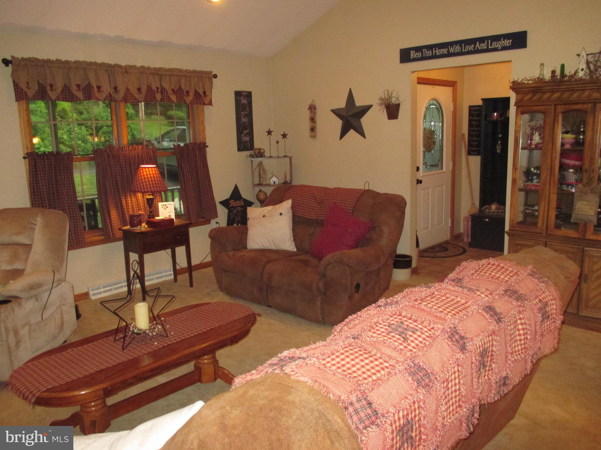 KNOBLEY VIEW - Residential