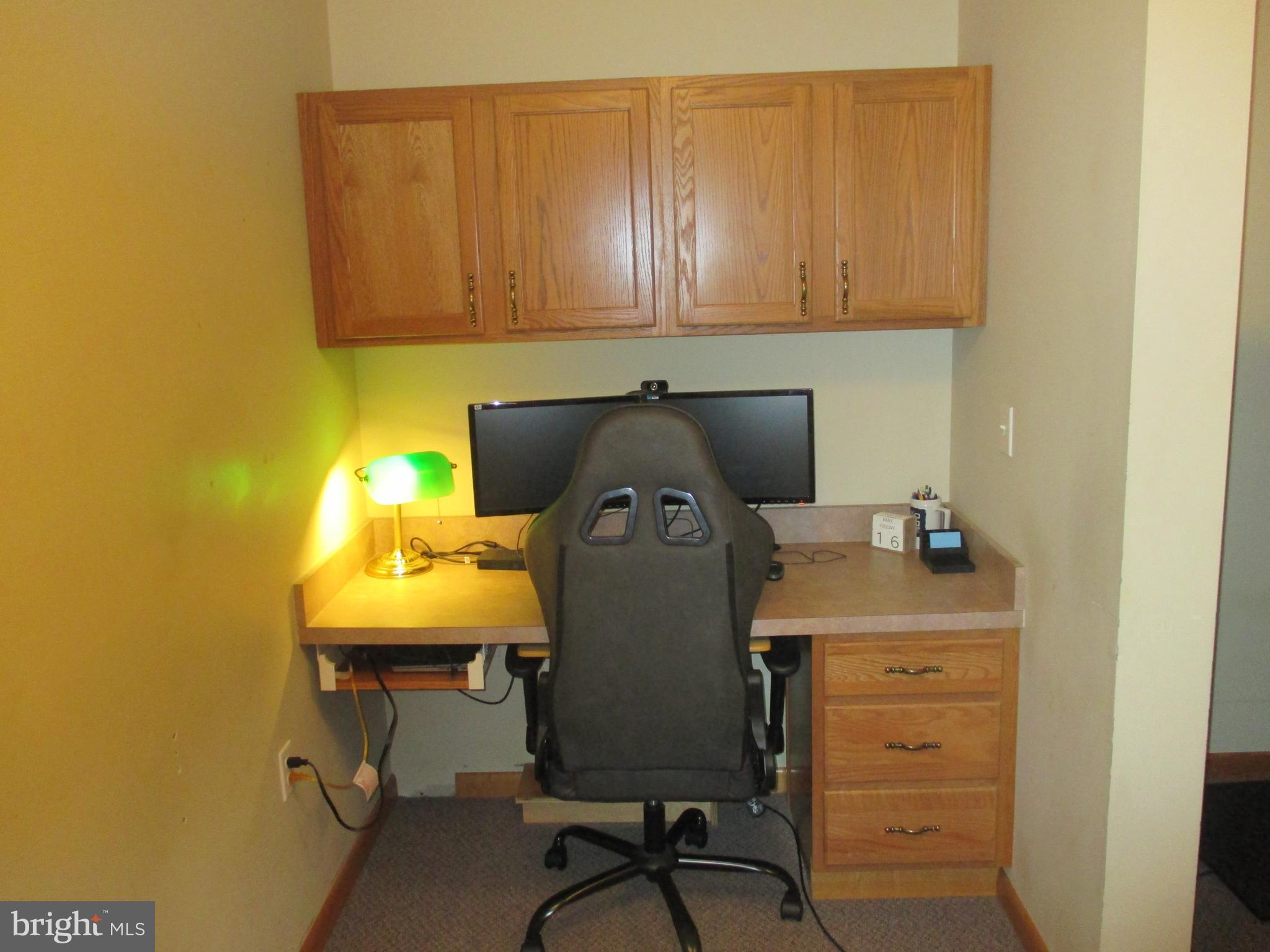 KNOBLEY VIEW - Residential