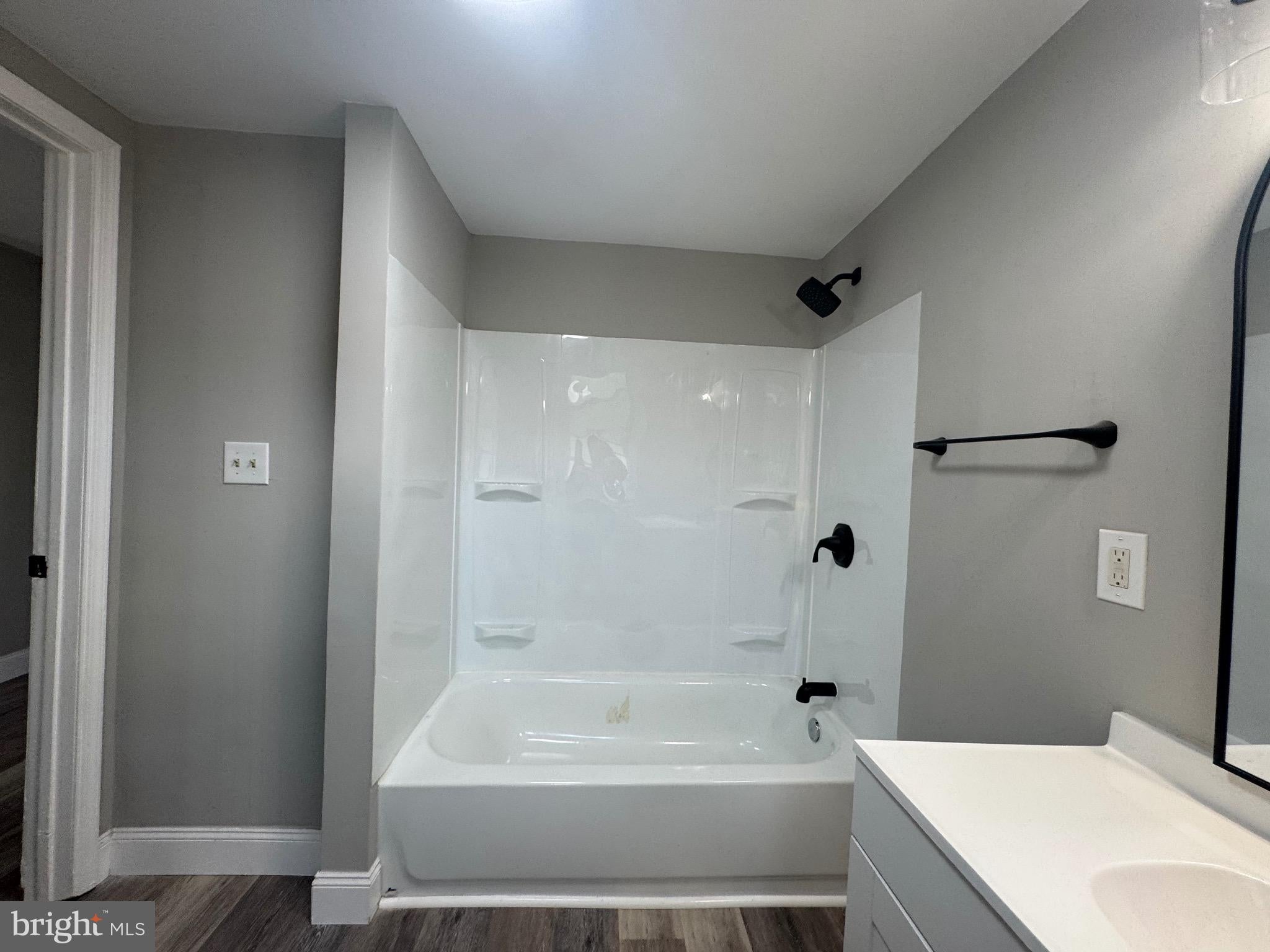 242 N BROADWAY C