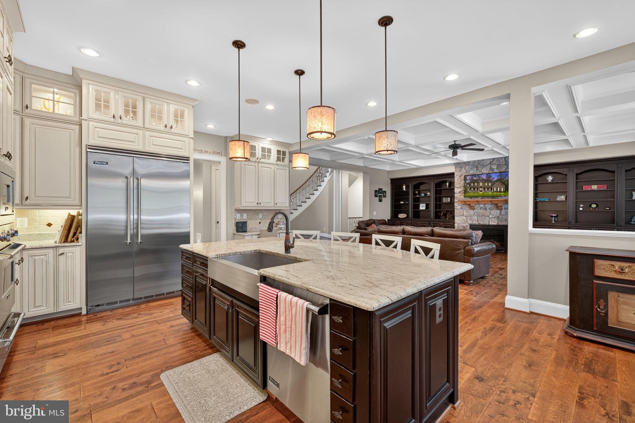 EVERGREEN VILLAGE - Residential