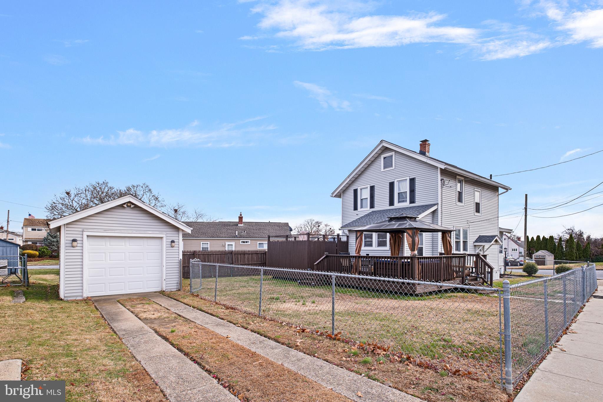 BROOKHAVEN - Residential