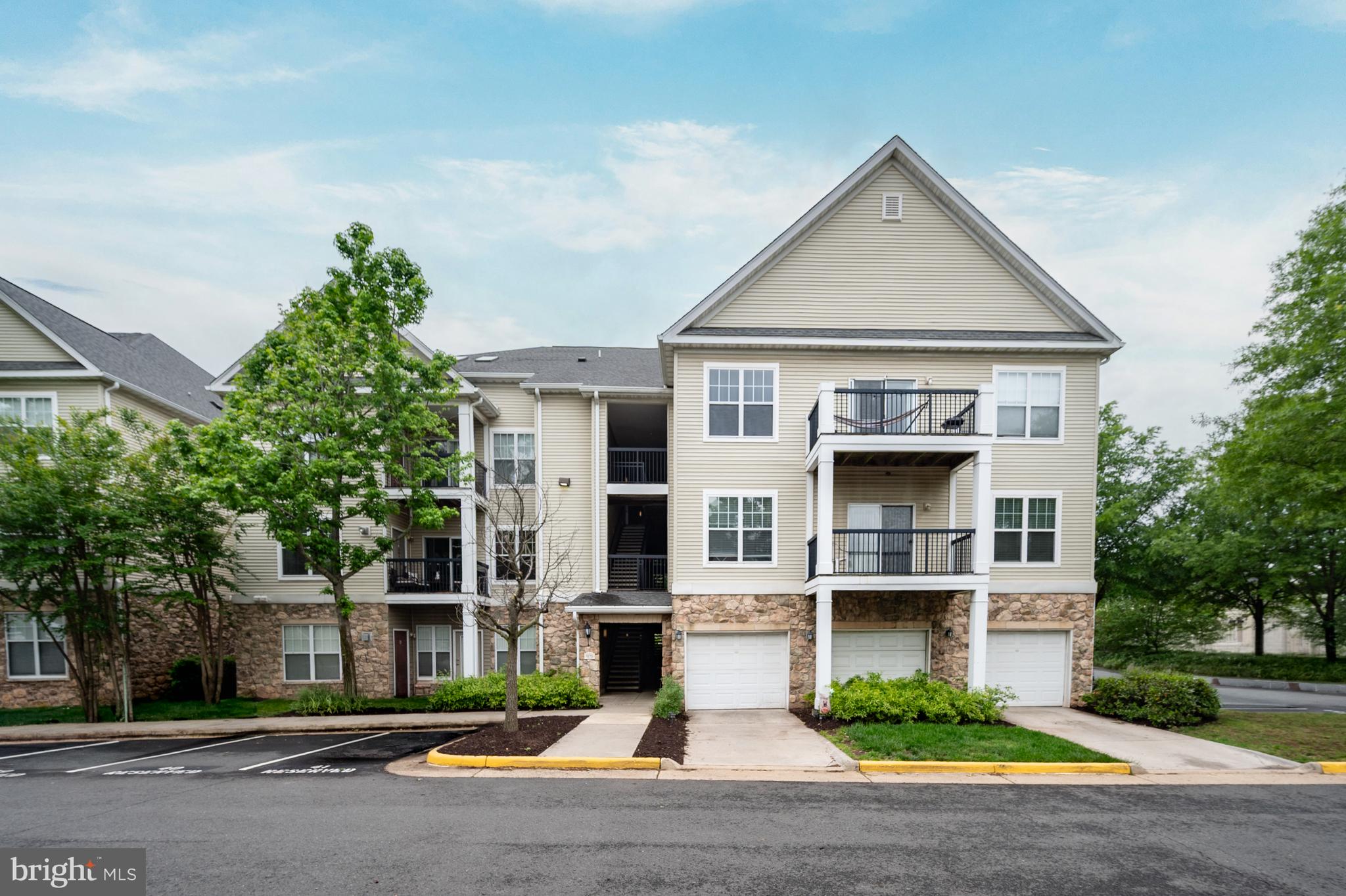 STONEGATE AT FAIRCREST - Residential