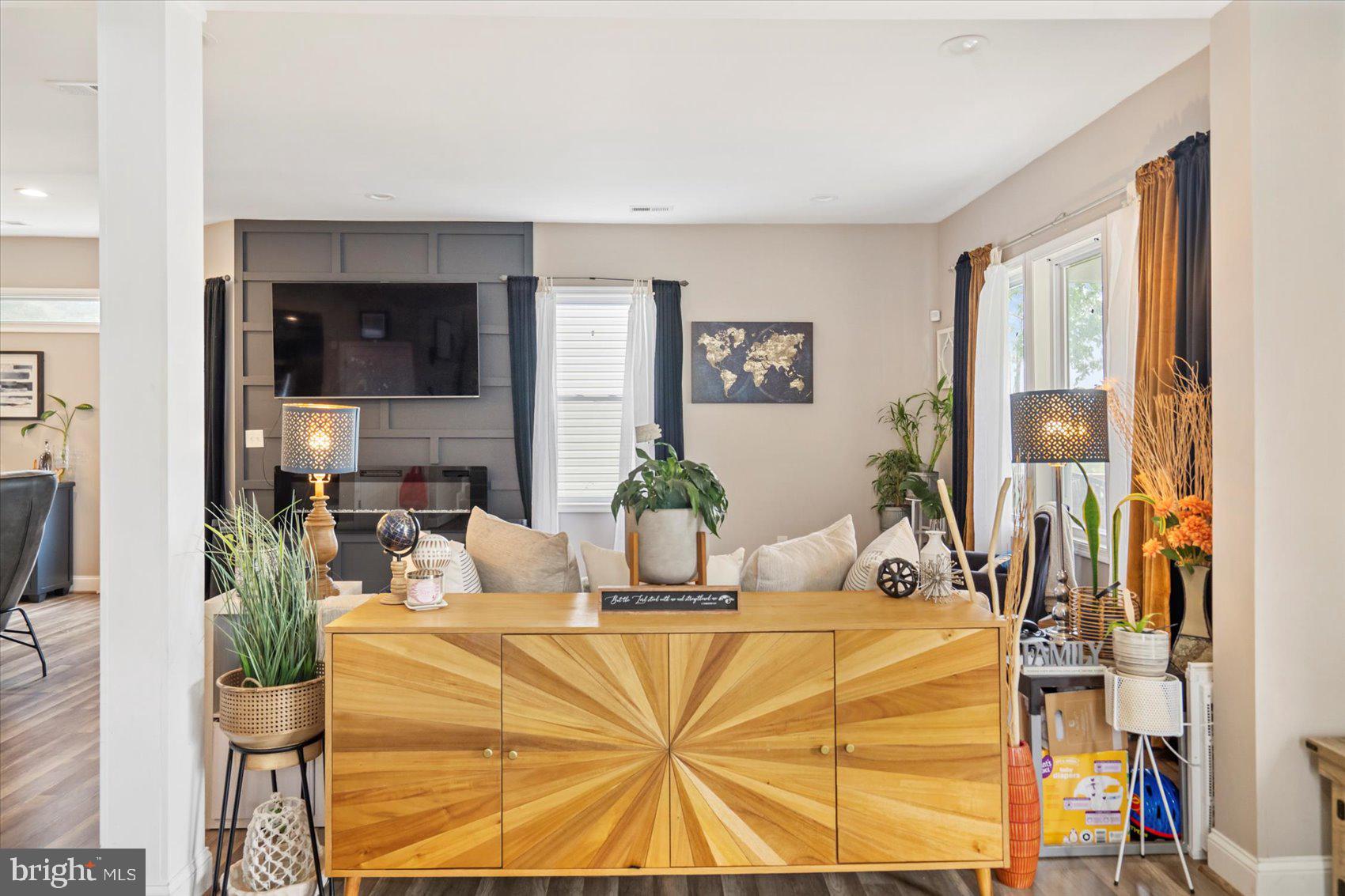 MOUNT HOLLY - Residential