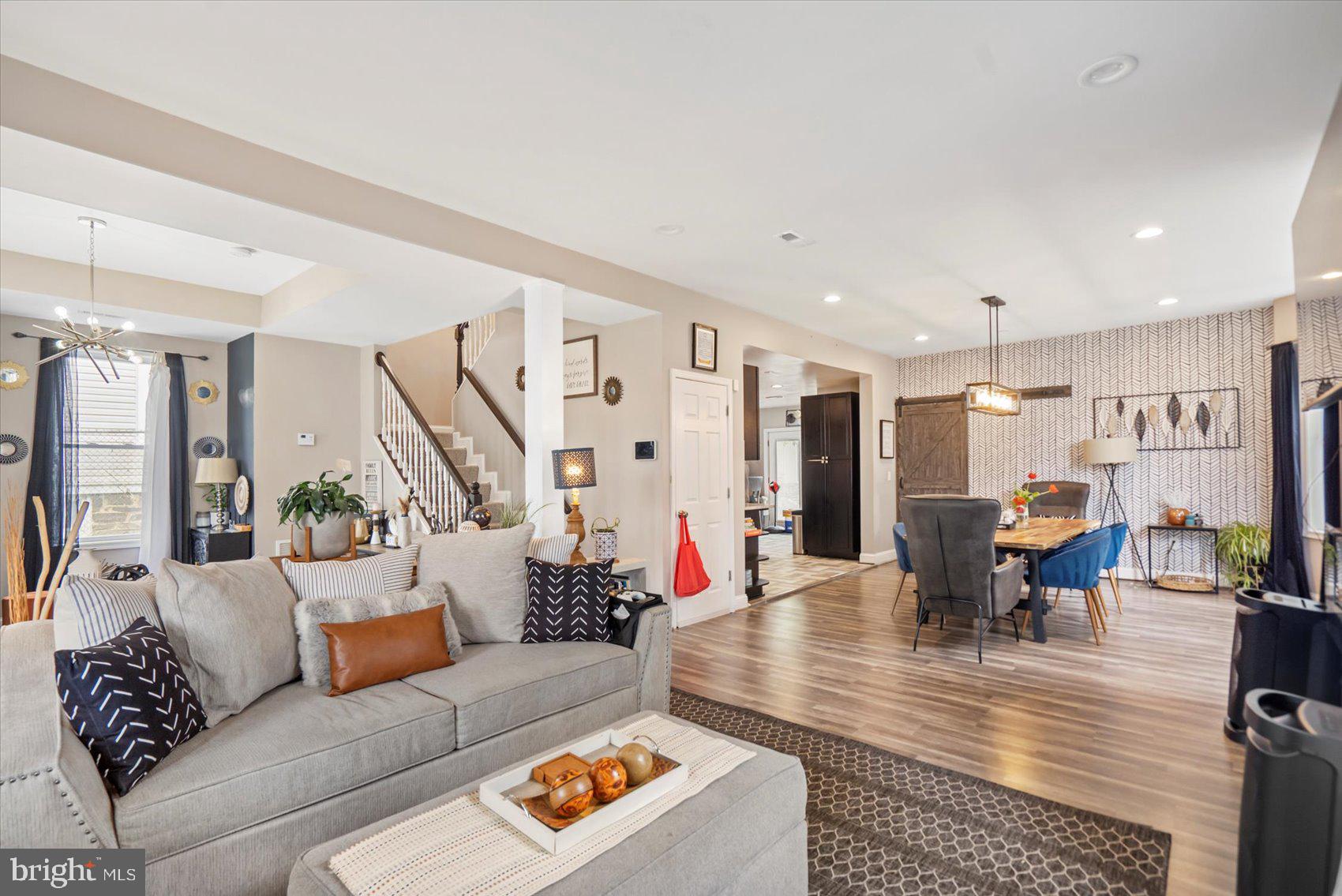 MOUNT HOLLY - Residential