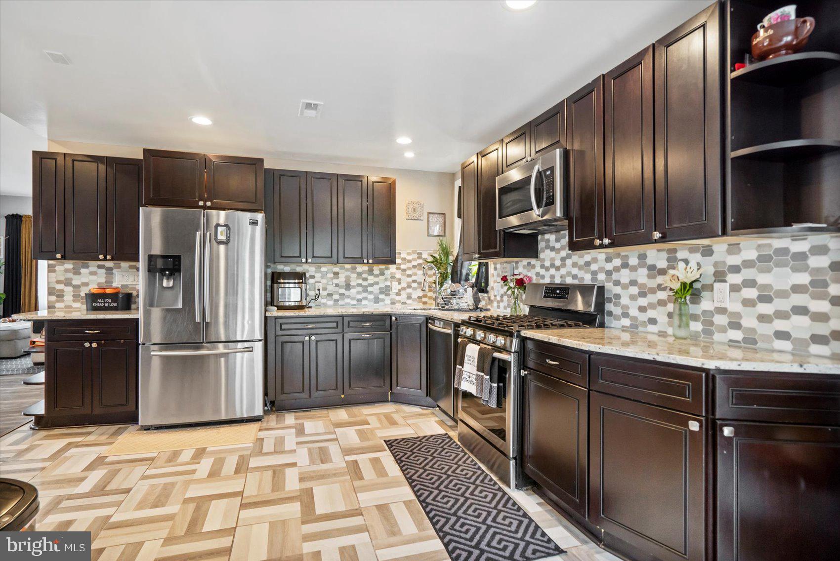 MOUNT HOLLY - Residential
