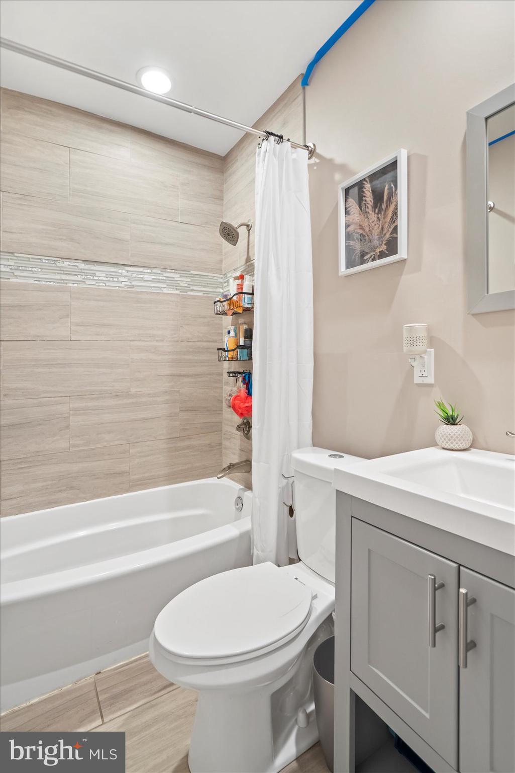 MOUNT HOLLY - Residential