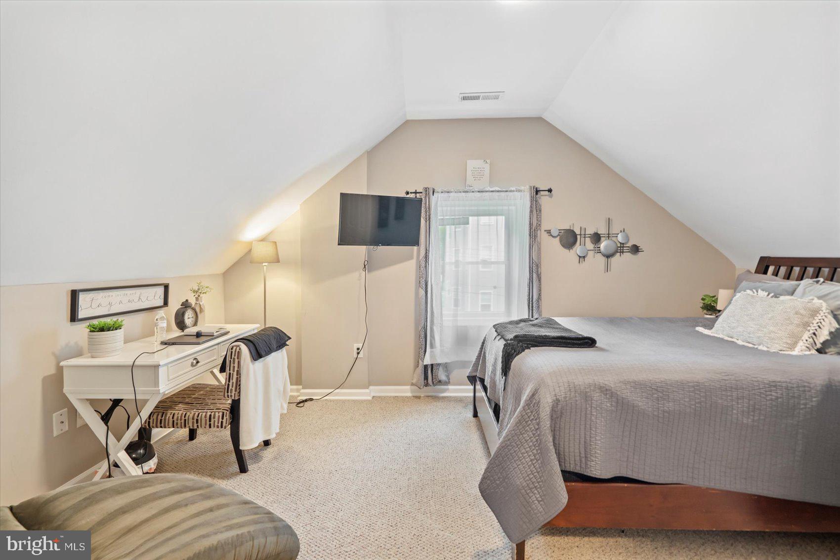 MOUNT HOLLY - Residential