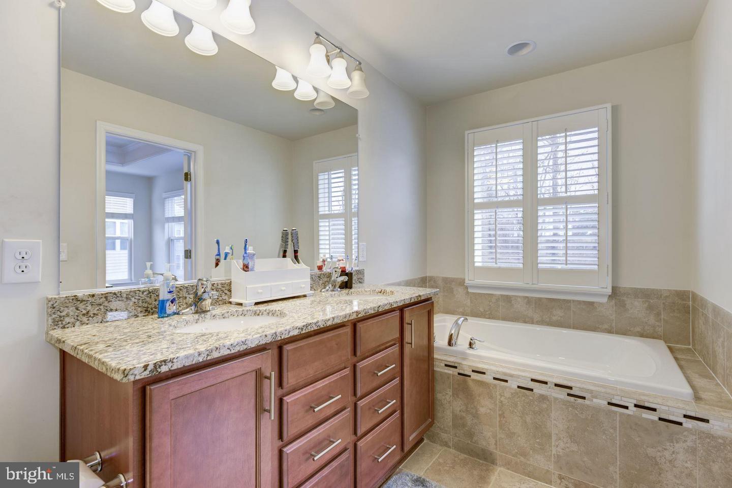 BRAMBLETON - Residential Lease