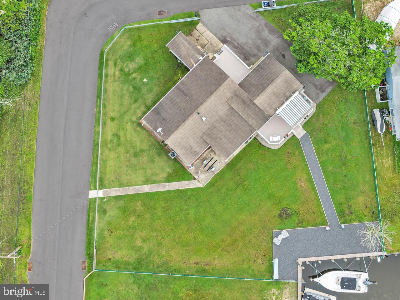 18 BEACON DRIVE
