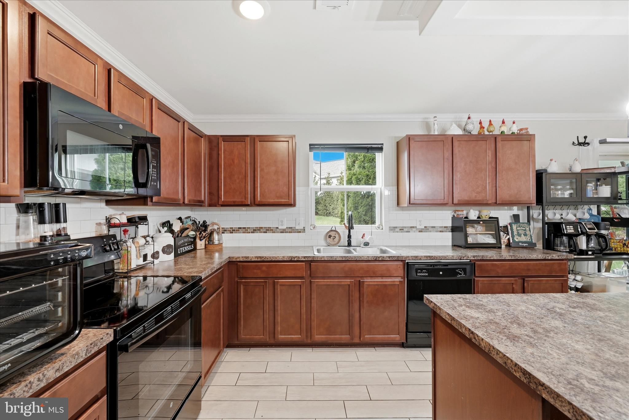 ARCADIA SPRINGS - Residential