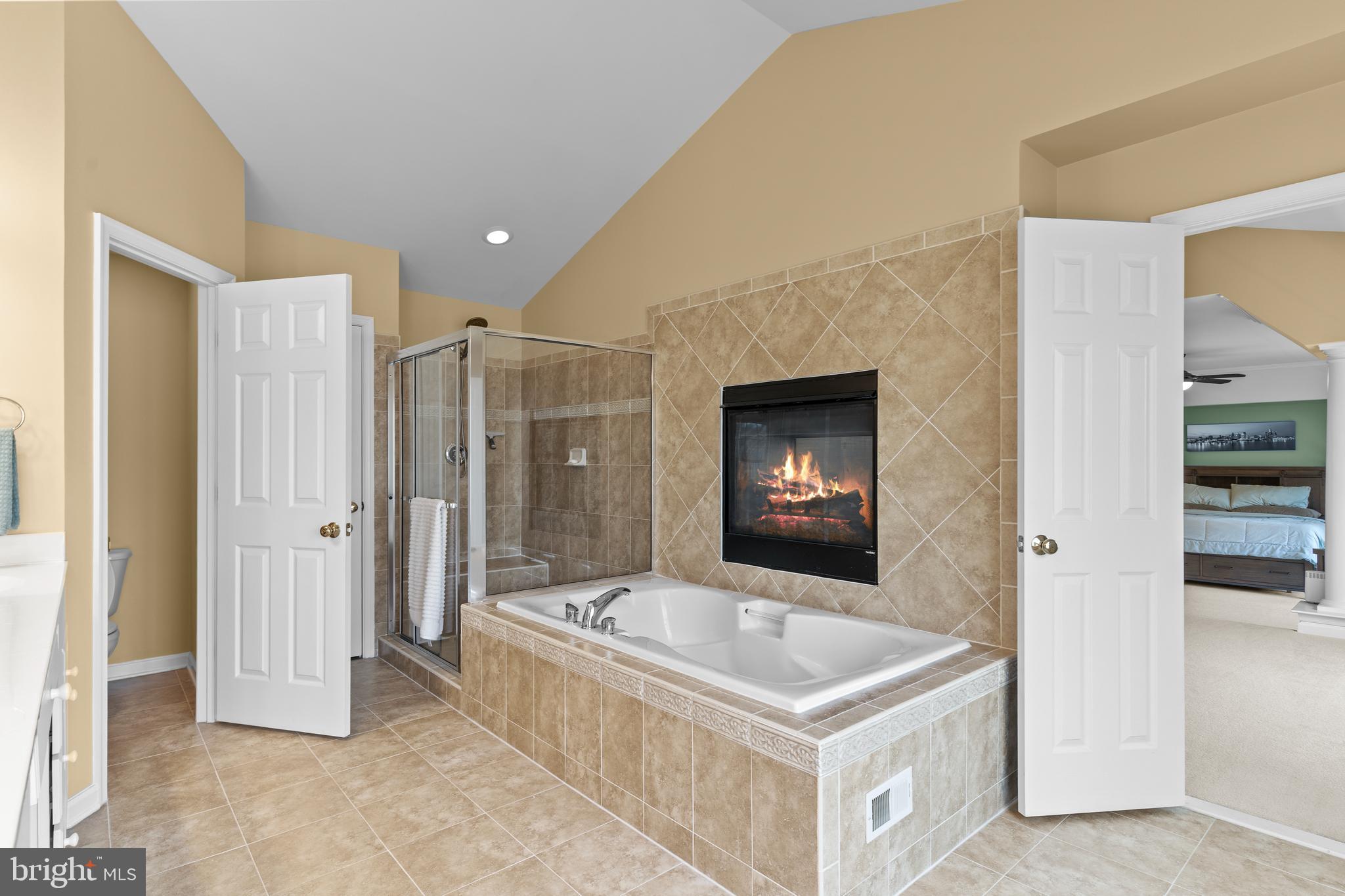 LAUREL HILL - Residential