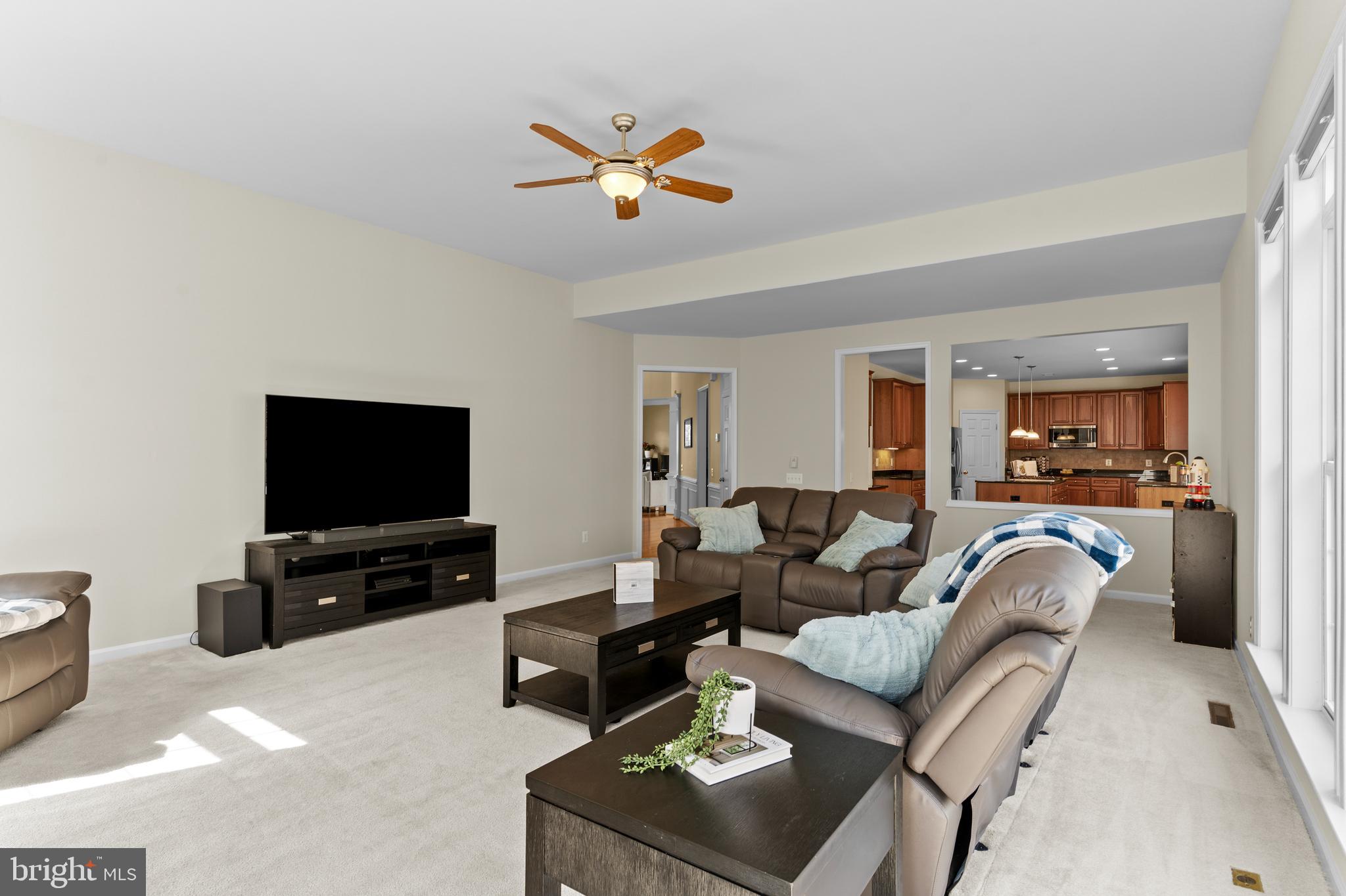 LAUREL HILL - Residential