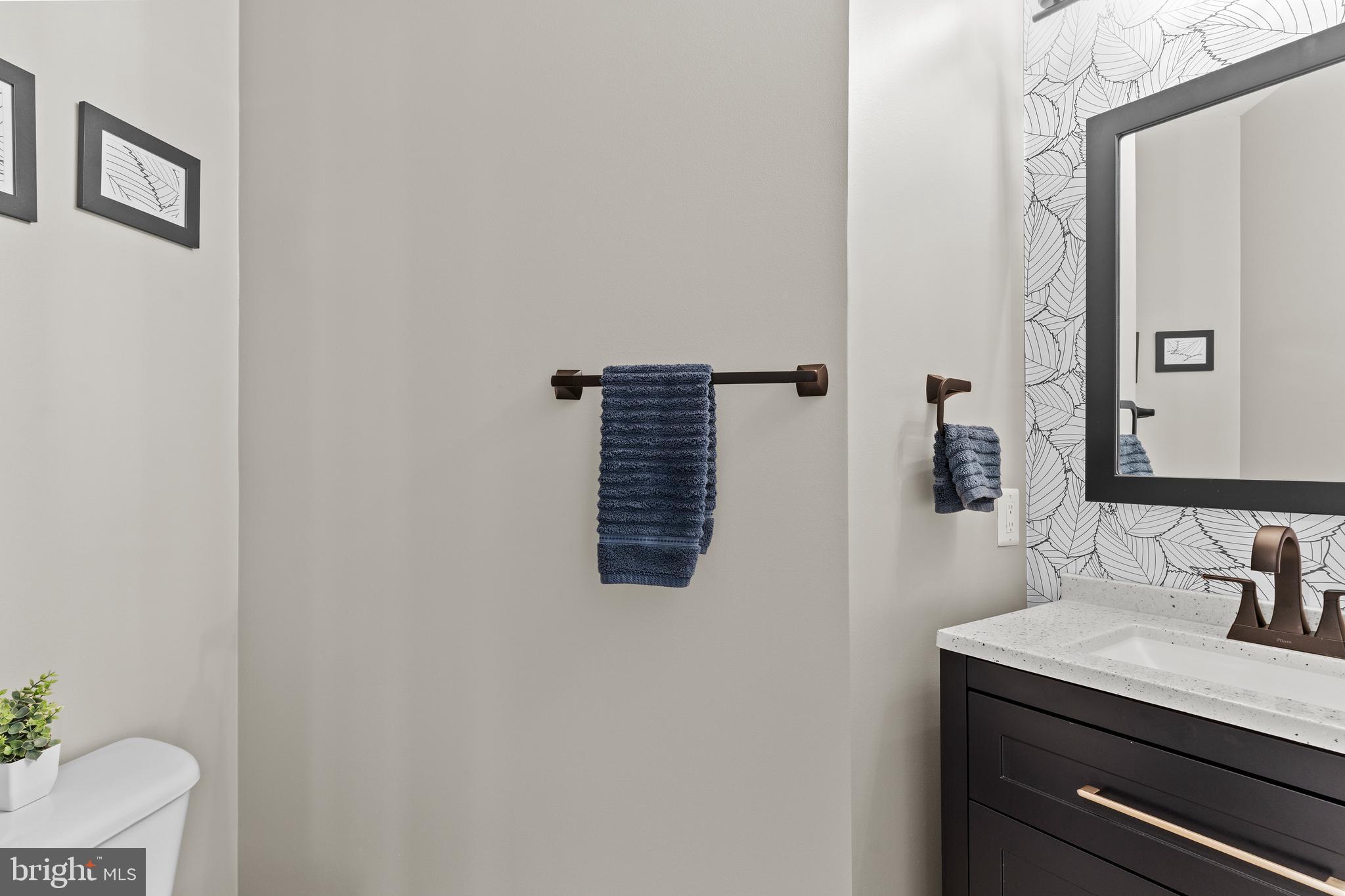 LAUREL HILL - Residential