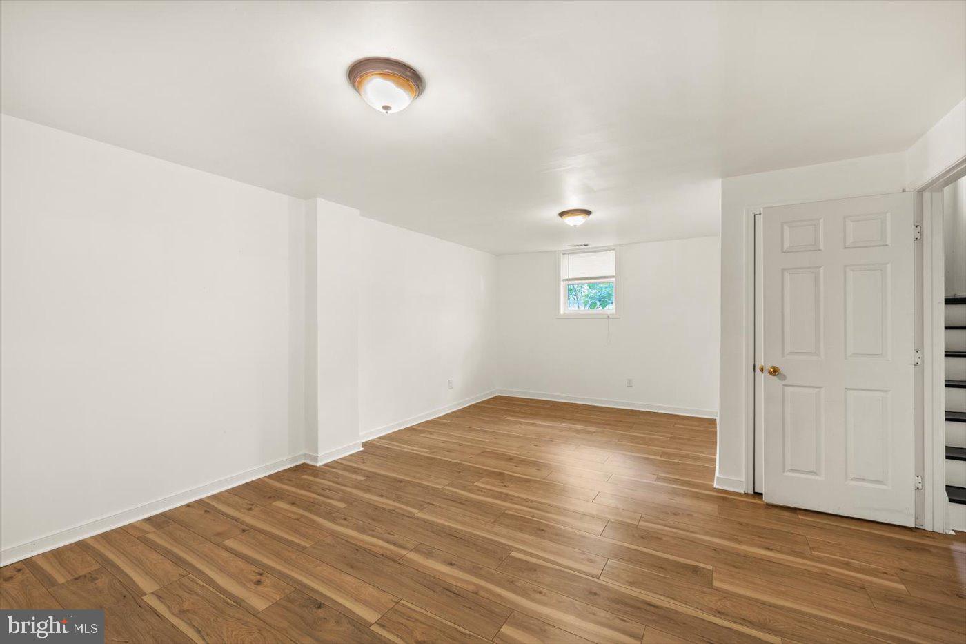 LAKE LAND OR - Residential