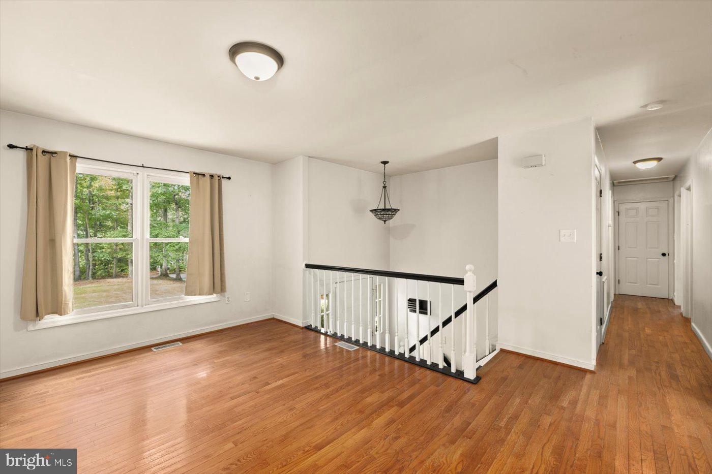 LAKE LAND OR - Residential